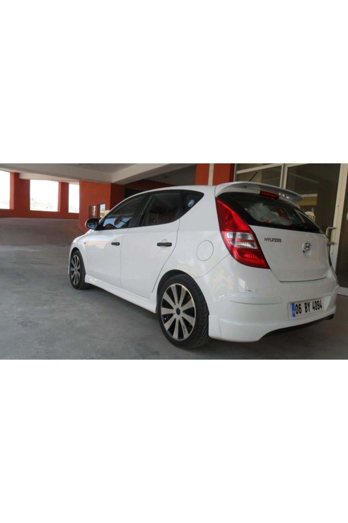 Hyundai I30 2006-2012 Arka Ek (plastik)