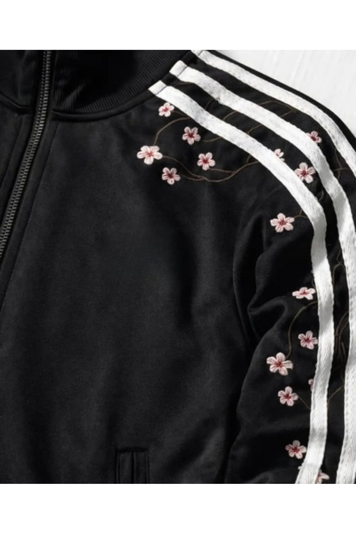Sakura Nakışlı Trend Unisex Femuarlı Hırka Streetwear Y2K — مشکی Weeksakura — تصویر 2 از 4