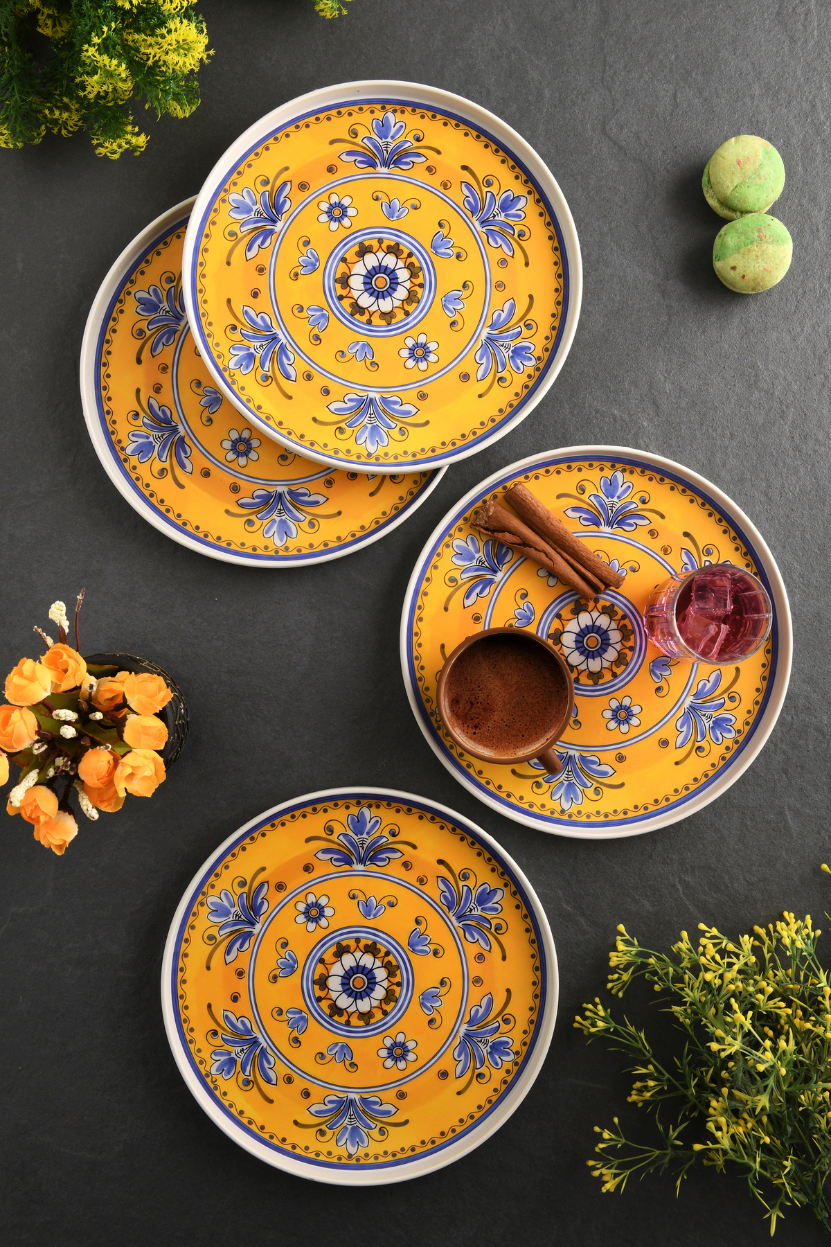 4-Piece Golden Iznik Tray 22 cm Yellow-White
