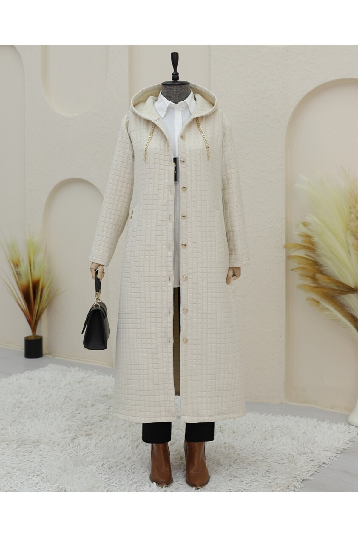 Women Coats 🧥 40-80% off! | Stylish Warmth for Her - Trendyol