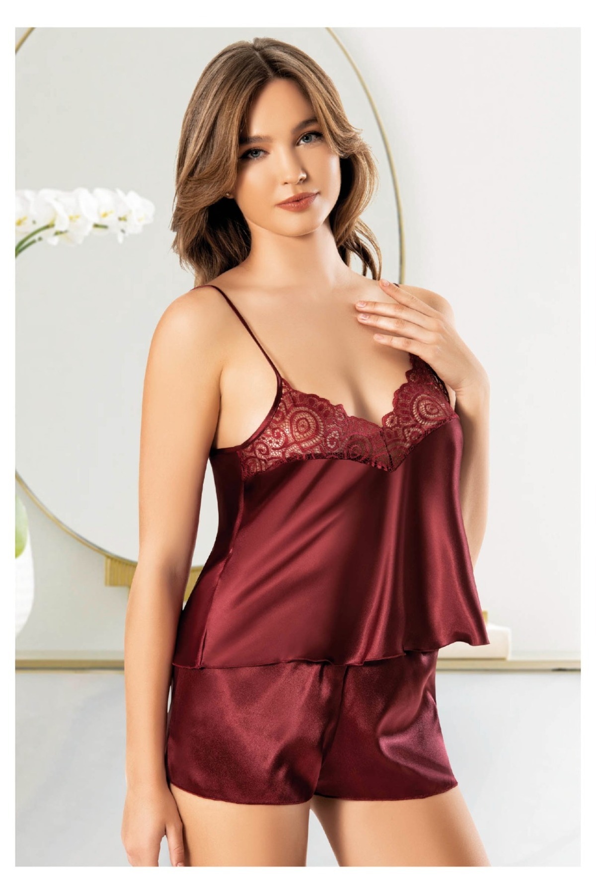 Dynamic Saten Dantelli Şortlu Gecelik Sabahlık Takımı