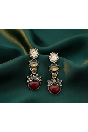 KARE ACCESORIES Marka Model Mercan Rengi Sallantılı Küpe