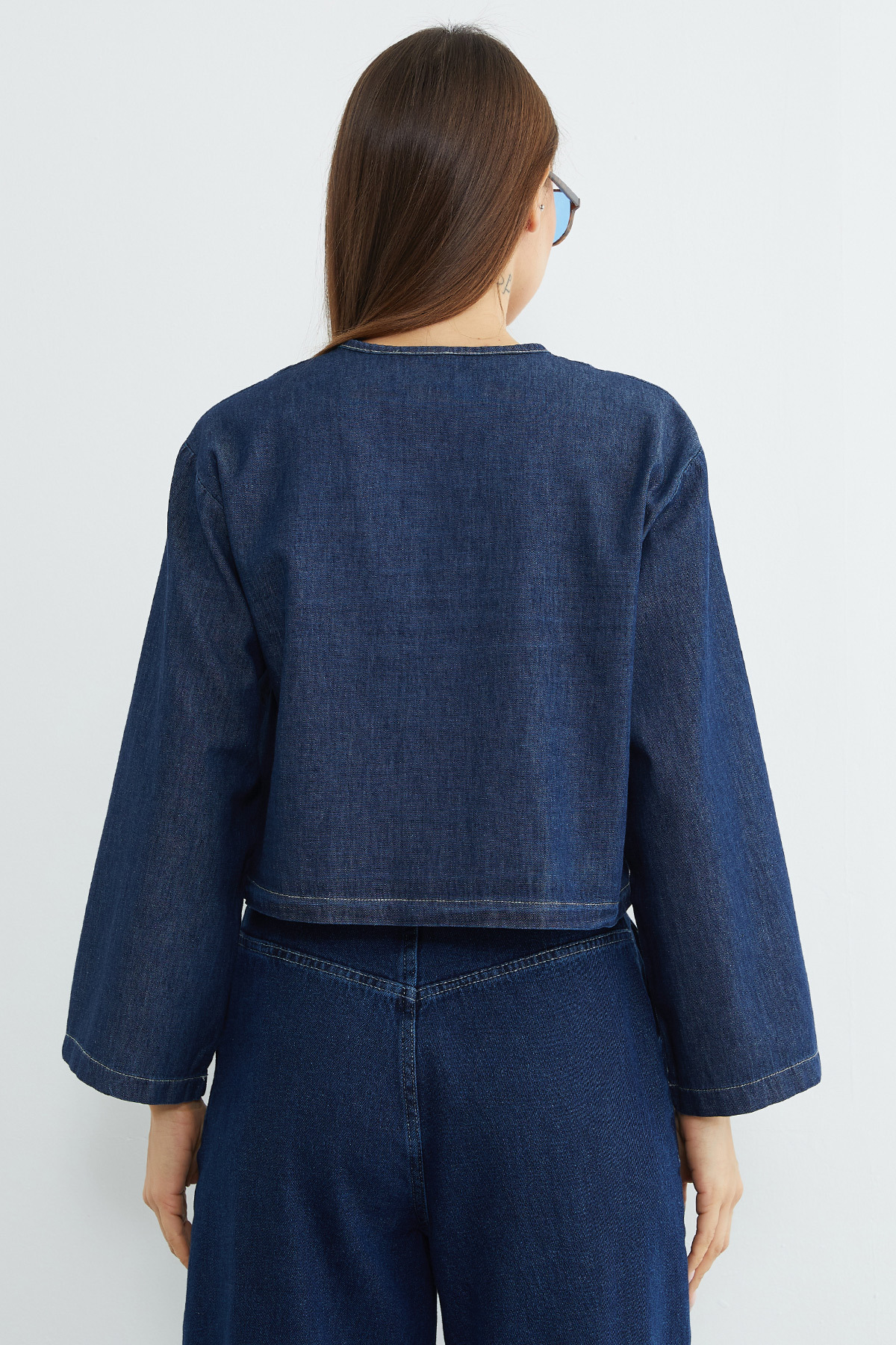 Fullamoda  Düğmeli Geniş Kol Crop Jean Gömlek - Görsel 8