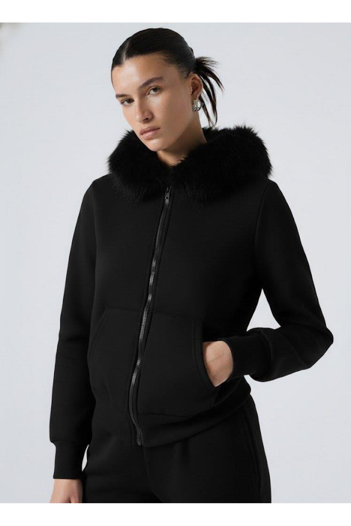 Afri  Kadın Siyah Fermuarlı Kapüşonlu Sweatshirt – Kürkü Siyah Kapüşonlu, Cepli, Rahat Kalıp - Görsel 3