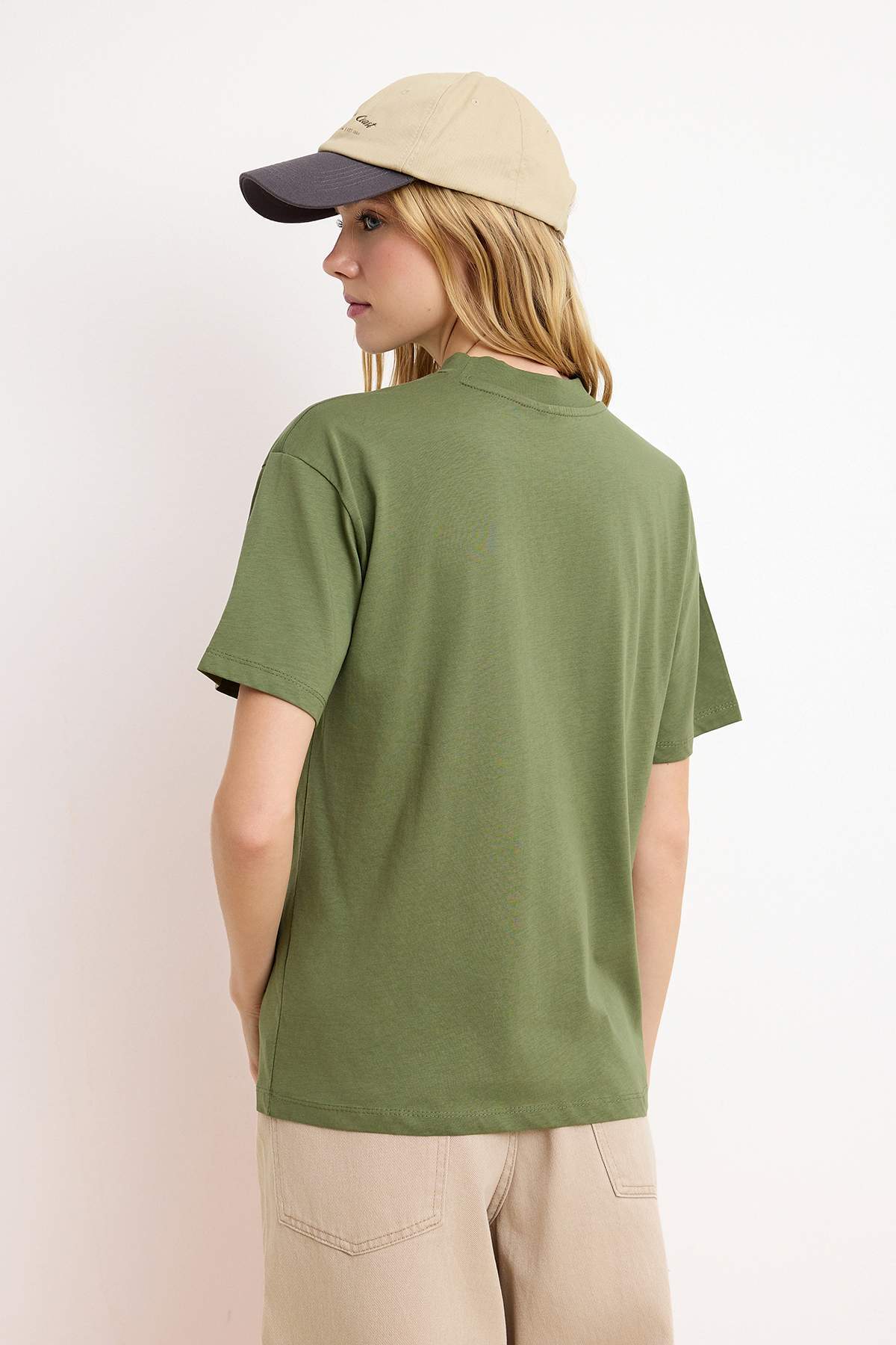 Trendyolmilla  Kahverengi-Haki 2'li Paket %100 Pamuk Basic Dik Yaka Örme T-Shirt TWOSS20TS1500 - Görsel 7