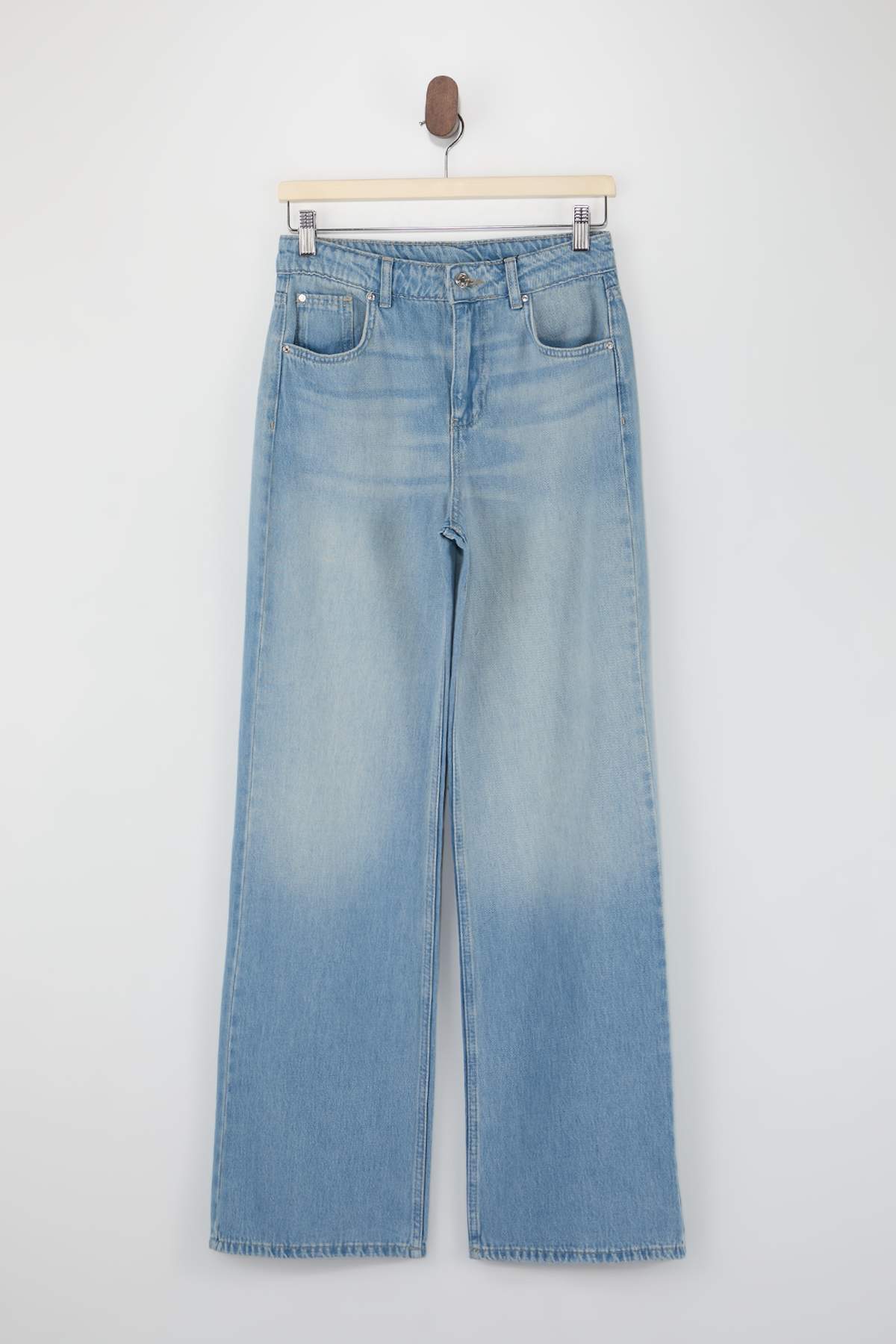 Trendyolmilla Trendyolmilla Wardrope Essentials Mavi DÖKÜMLÜ Yüksek Bel %100 Pamuk Wide Leg Jeans TWOSS26JE00123