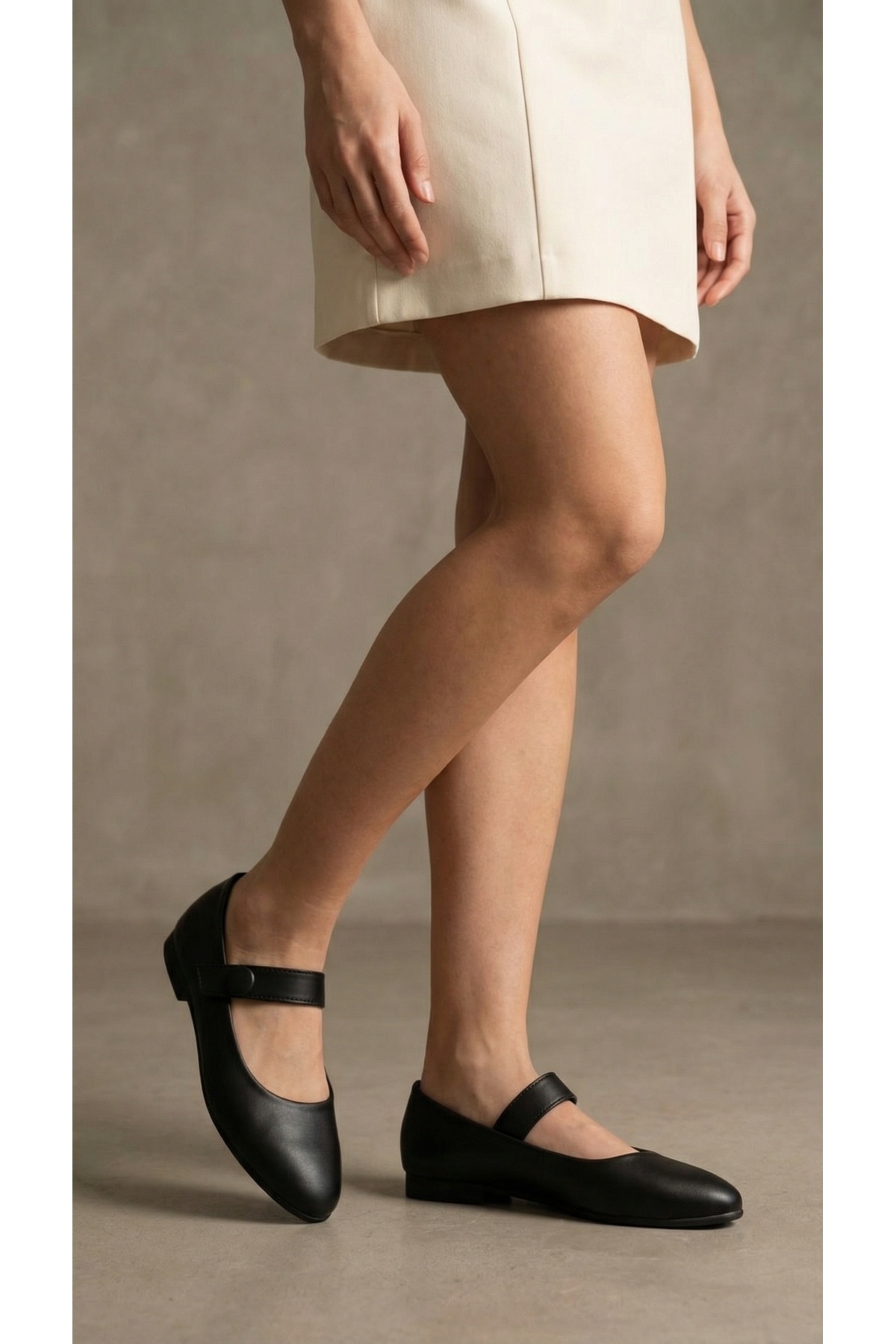 Beyond   Kadın Siyah Deri Lastik Tokalı Babet 1.5cm BYNDİMJ03 - Görsel 3