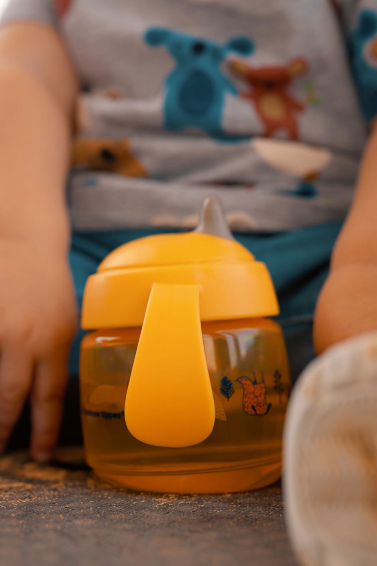 Tommee Tippee Damlatmaz Alıştırma Bardağı 190 ml - Sarı fotoğrafı 4 (önizleme)