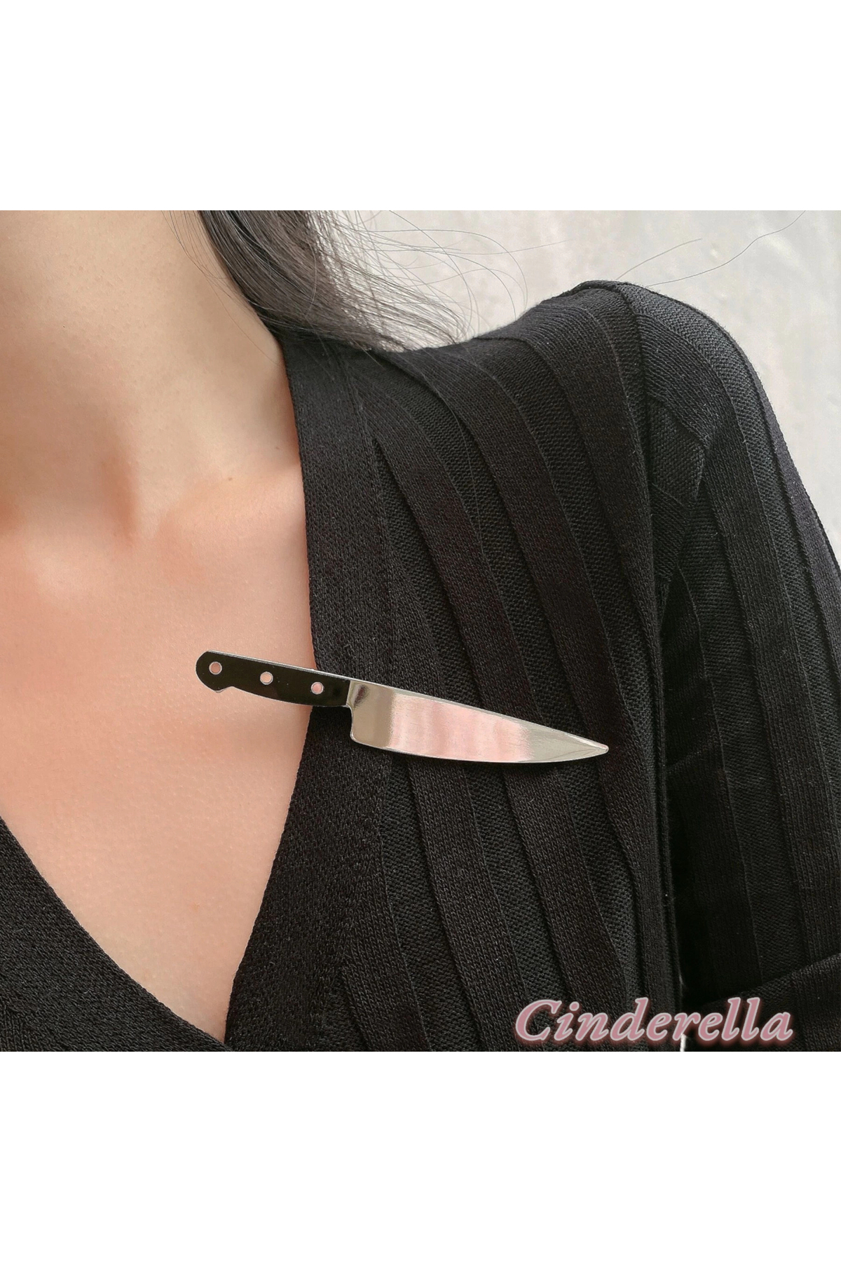Cinderella Aşçı Şef Bıçağı Tasarım Yaratıcı Pens Saç Tokası - Gothic ve Anime Saç Tokası görsel 2