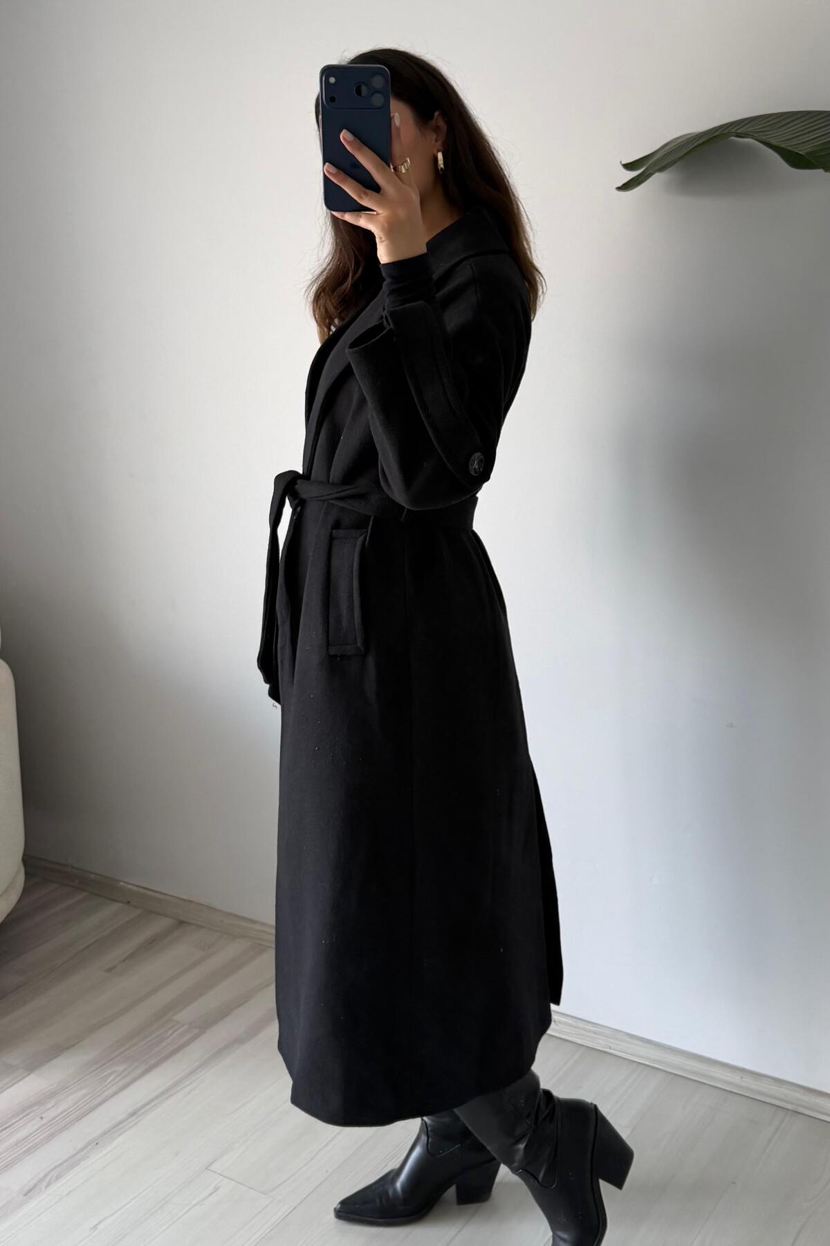 Güneş  Oversize Kemerli Kaşe Palto - Görsel 3