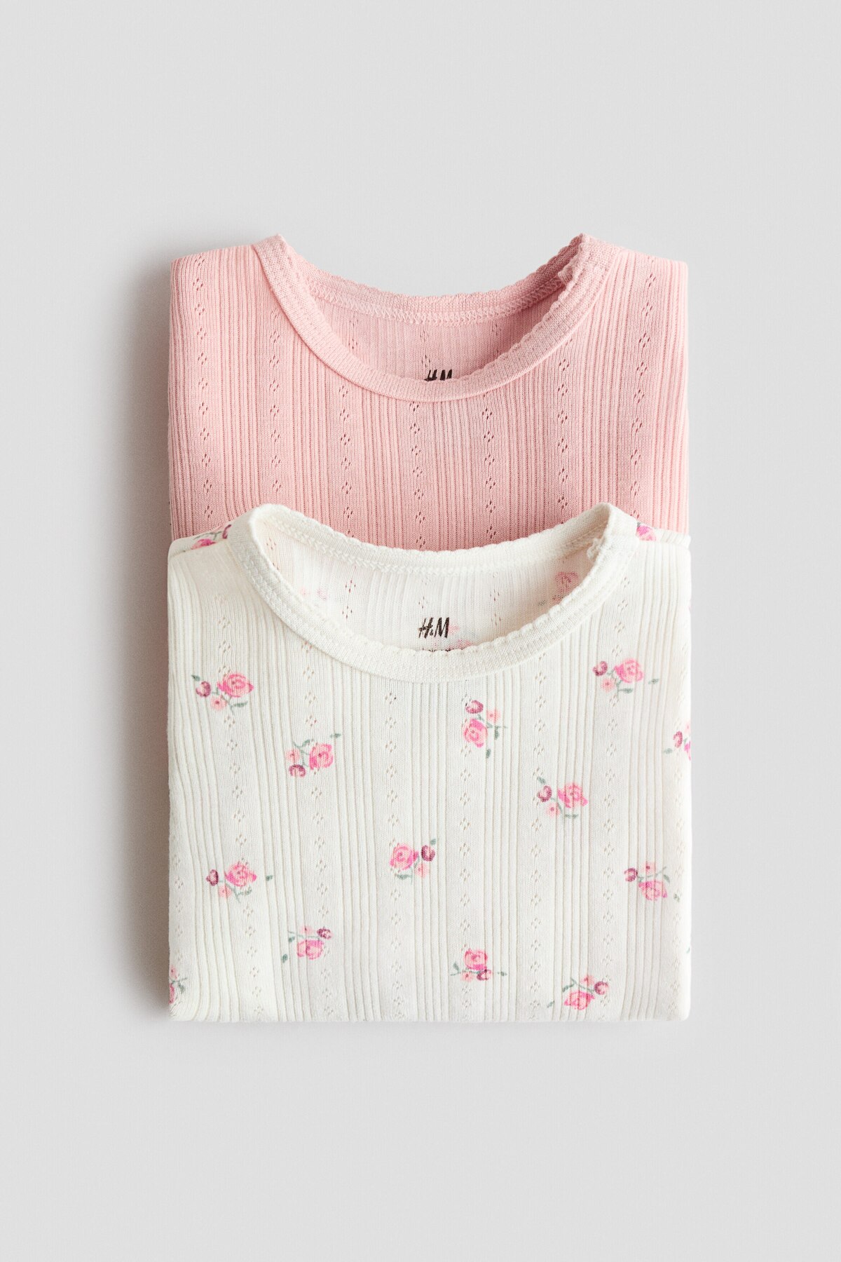 H&M 2'li Pamuklu ve Delik Desenli Body fotoğrafı 2 (önizleme)