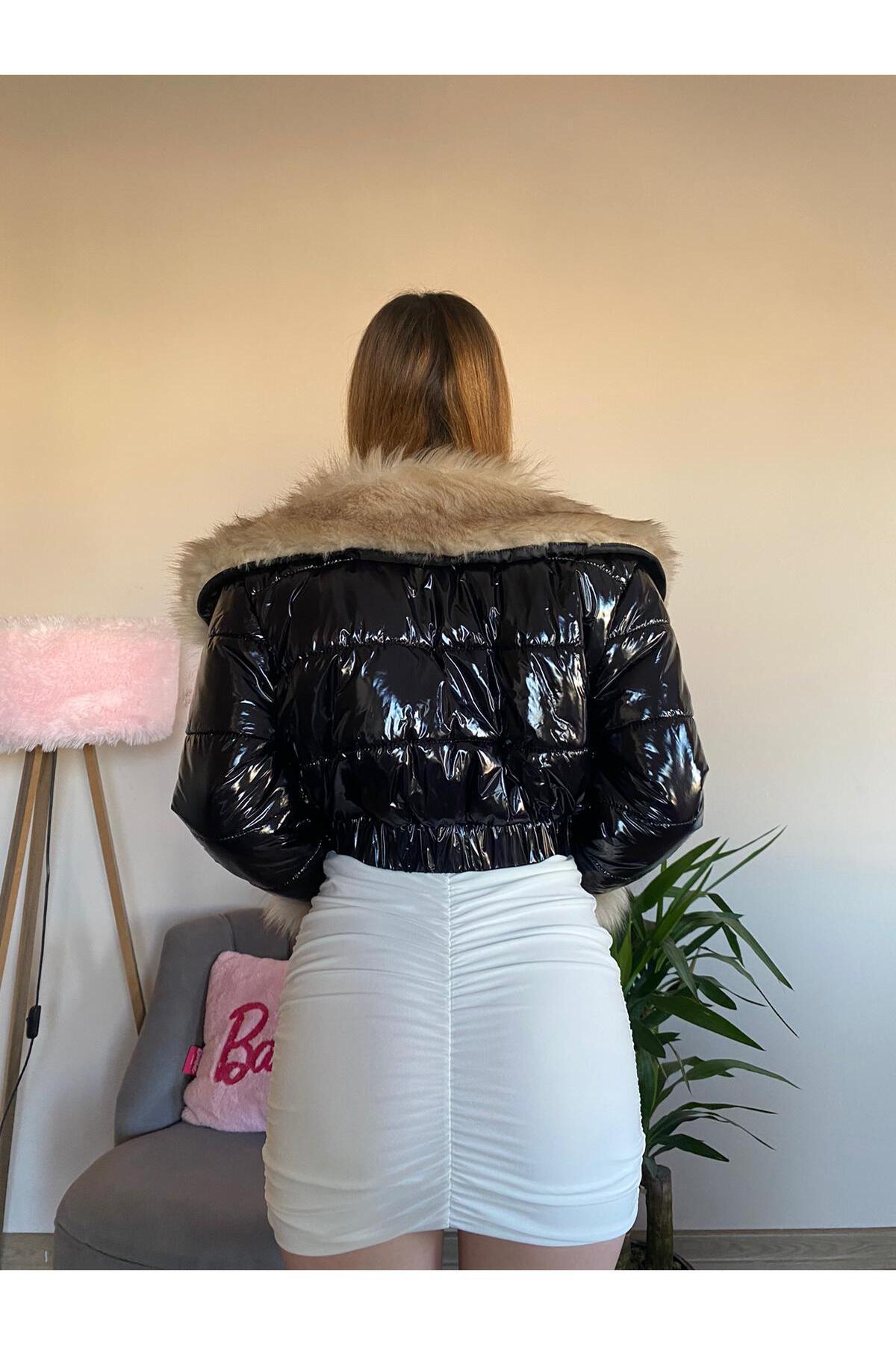 gardiant  Siyah renk yakası ve kolu kürklü uzun kollu kadın mont - Görsel 5