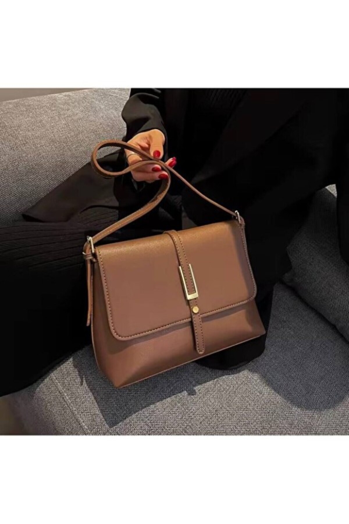 RETRO Women's Soft Leather Retro Design Stylish Brown Shoulder & Handbag