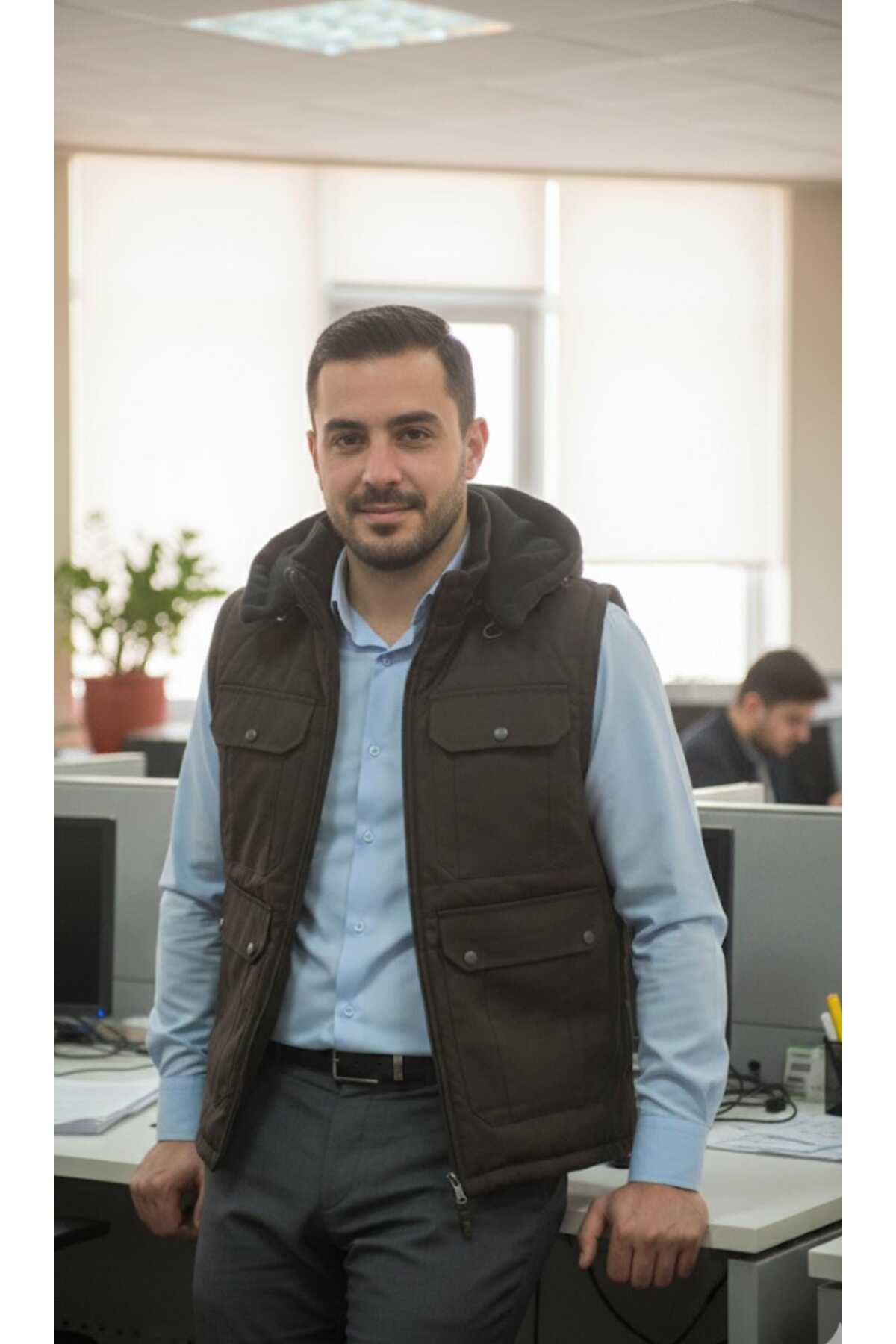 HAMİTOGULLARI KAHVERENGİ KAPŞONLU TORBA CEPLİ VE YAN CEPLİ POLARLI YELEK