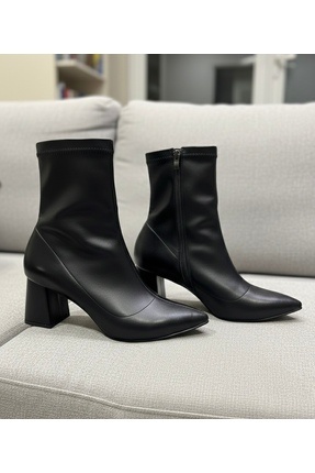 Çolo Your Shoe bot Bot & Bootie