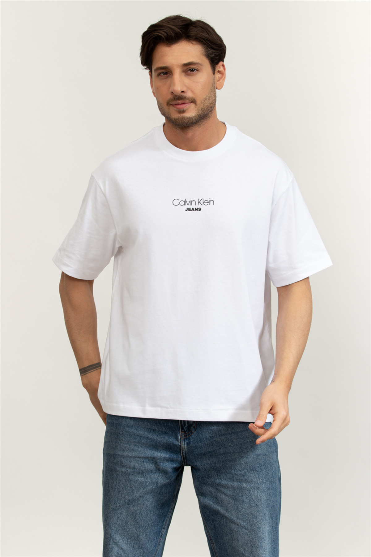 Calvin Klein Ss 16S Rlxd Fit Ckj Graphic Tee Men's Crew Neck T-Shirt White