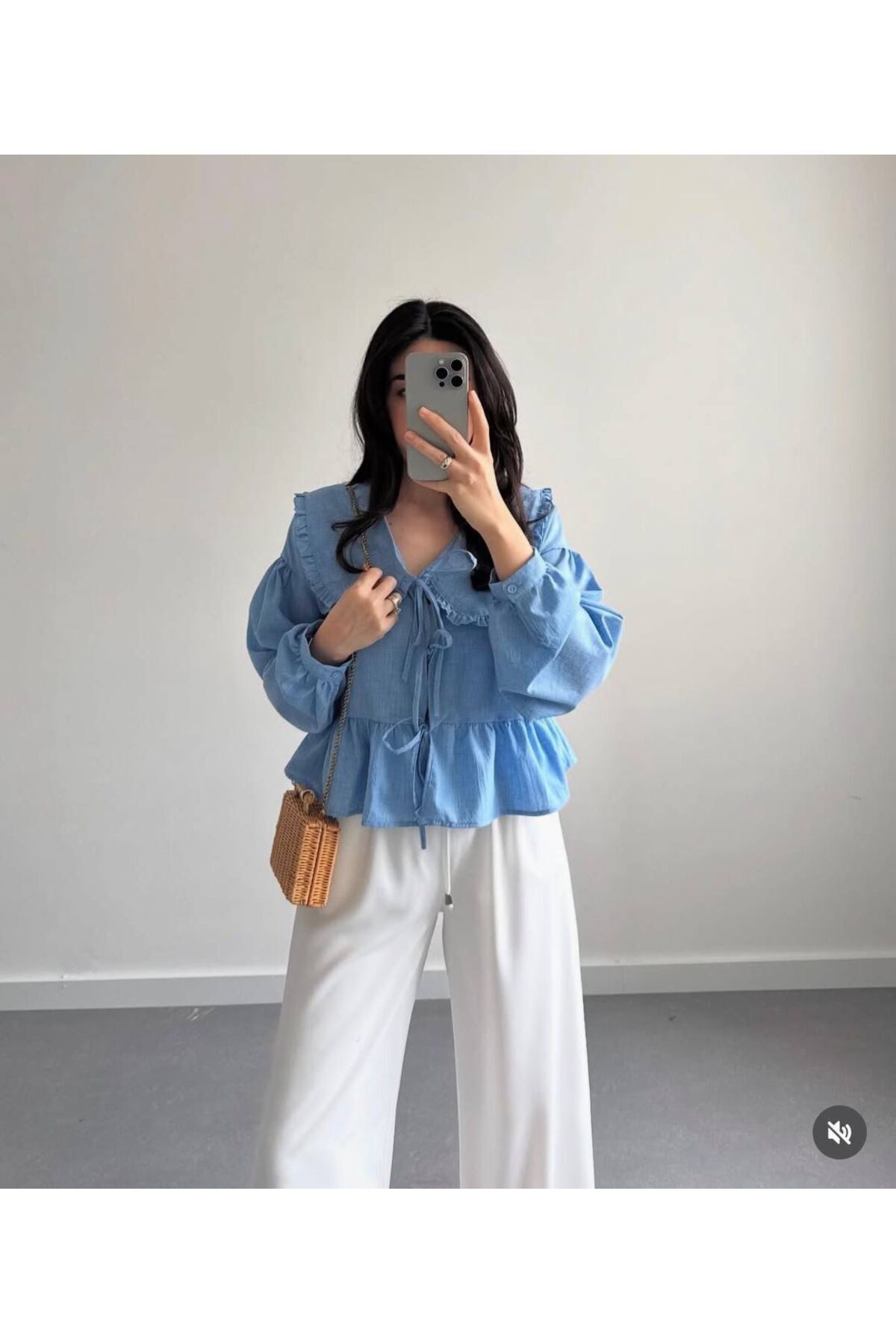 MAESTRO WOMAN  Kadın Mavi Bebe Yaka Önü Bağlamalı Kısa Peplum Gömlek - Görsel 2