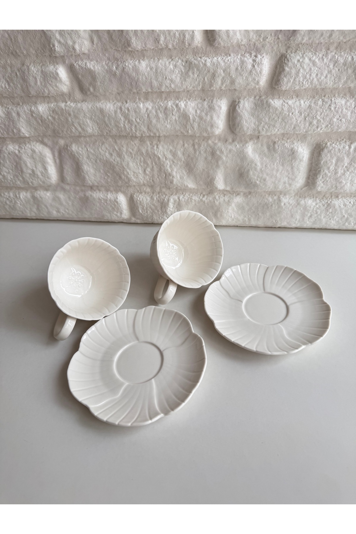 2'li Beyaz Çiçek Görünümlü Kahve Fincanı Takımı 100 mL