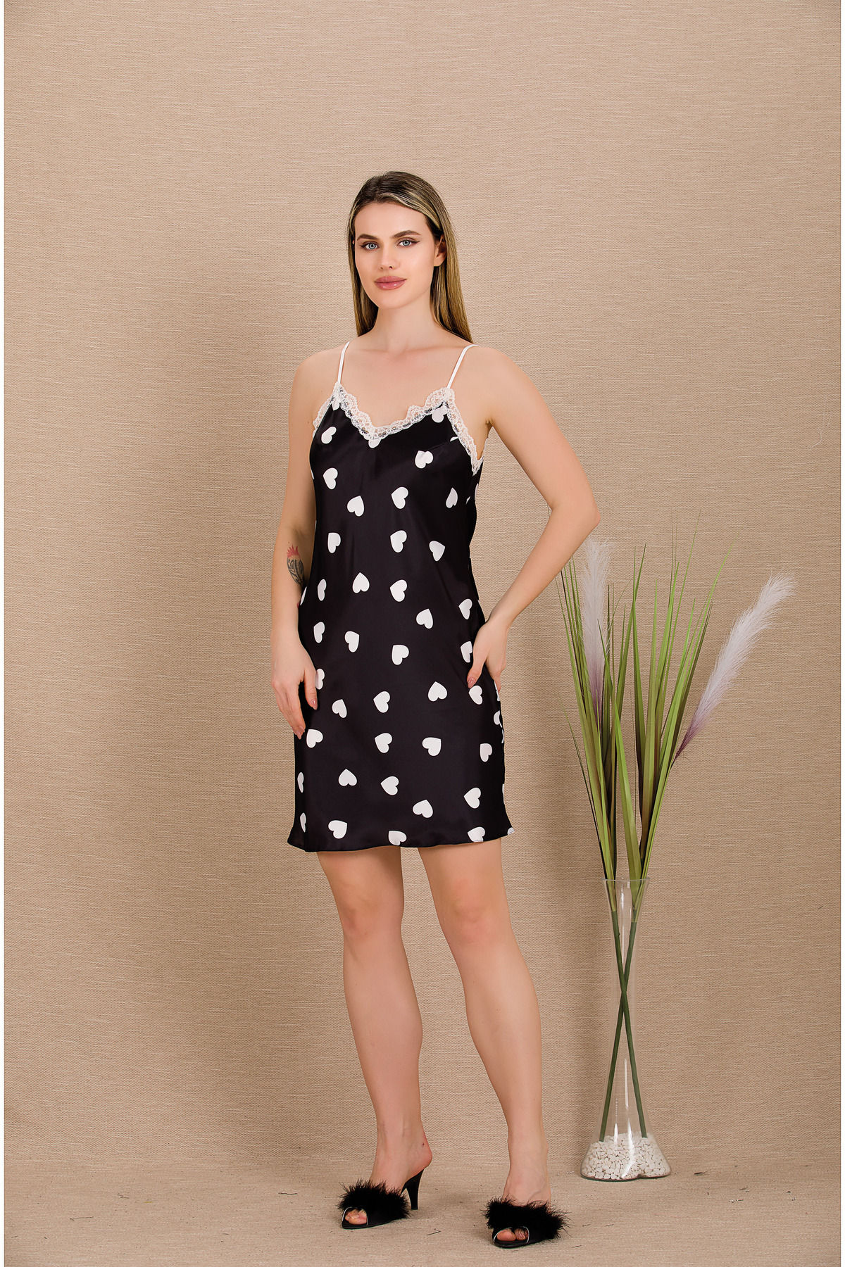 MOPİ Saten Uzun Kol Sabahlıklı Dantel Detaylı Mini Askılı Gecelik 2'li Takım