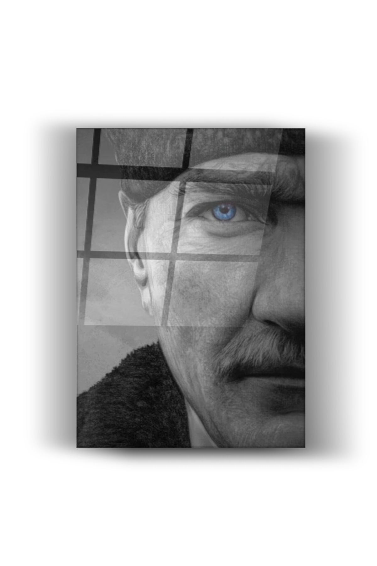 Atatürk Mavi Göz Detaylı Modern Cam Tablo – Siyah Beyaz Atatürk Portreli Ev ve Ofis Dekorasyonu