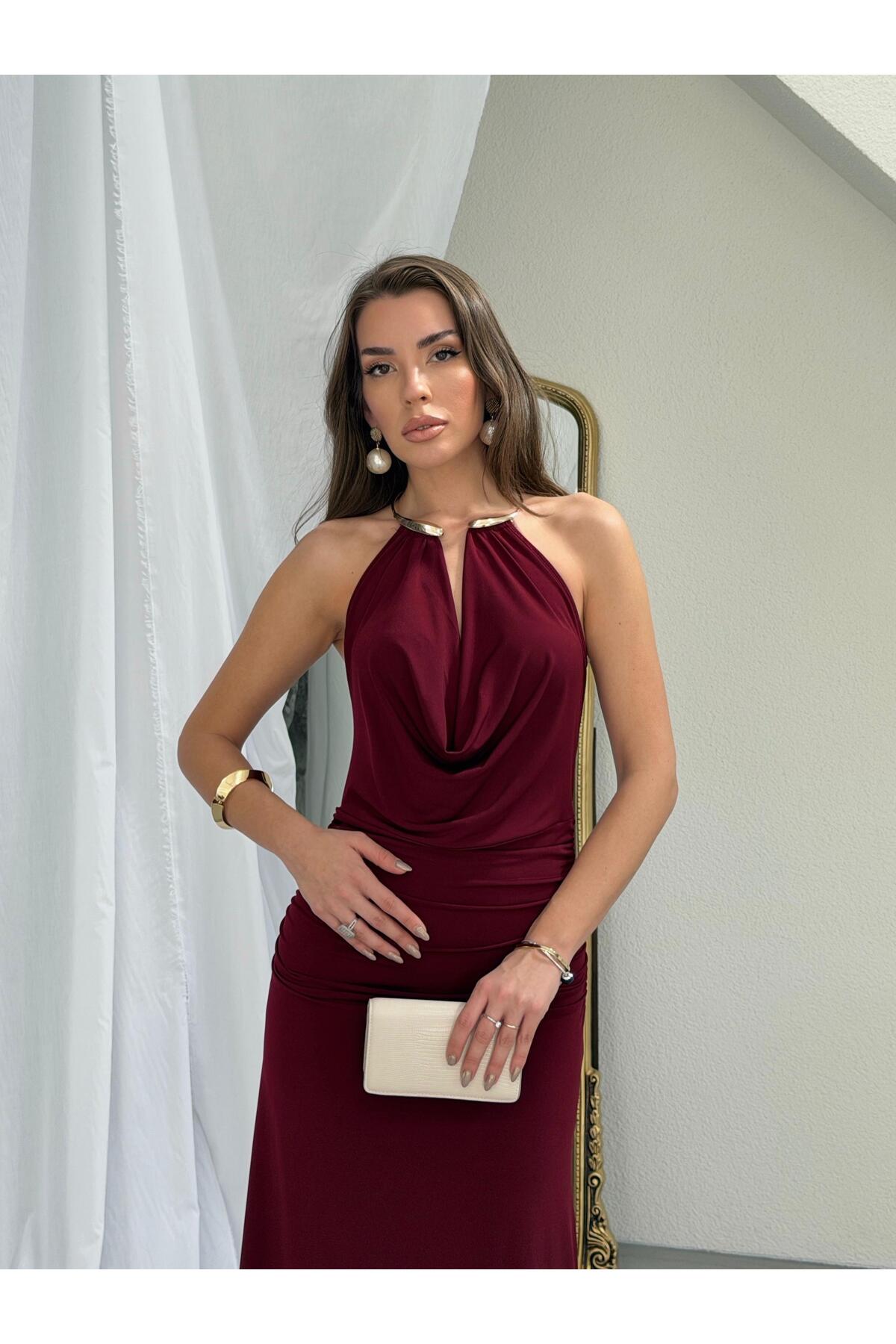 LİSAA BUTİK AKSESUAR DETAYLI DEGAJE YAKA CANDY ELBİSE görsel 3