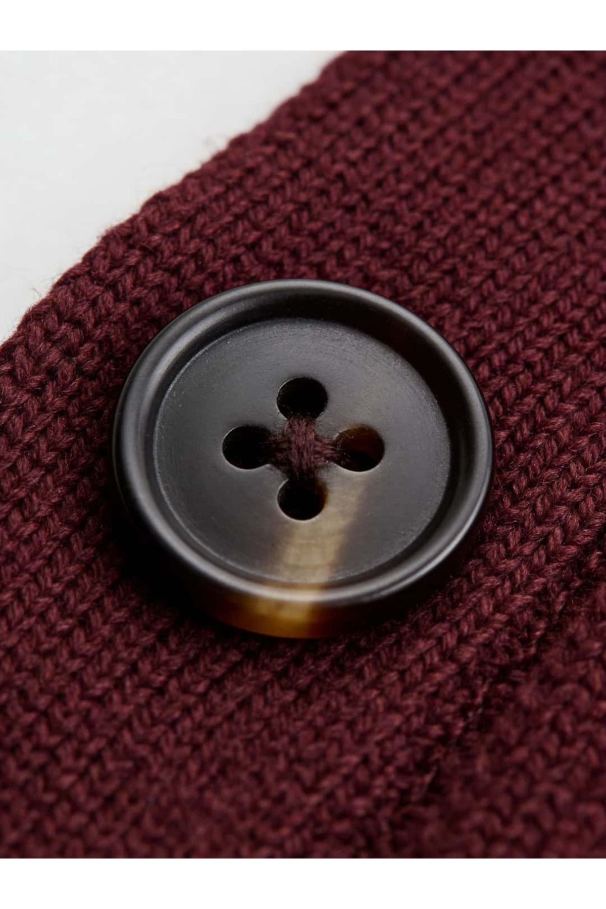 Bowery Knit Bordo Hırka FW5997 — زرشکی modern-sehir-stilini-minimal-cizgilerle- — تصویر 3 از 4