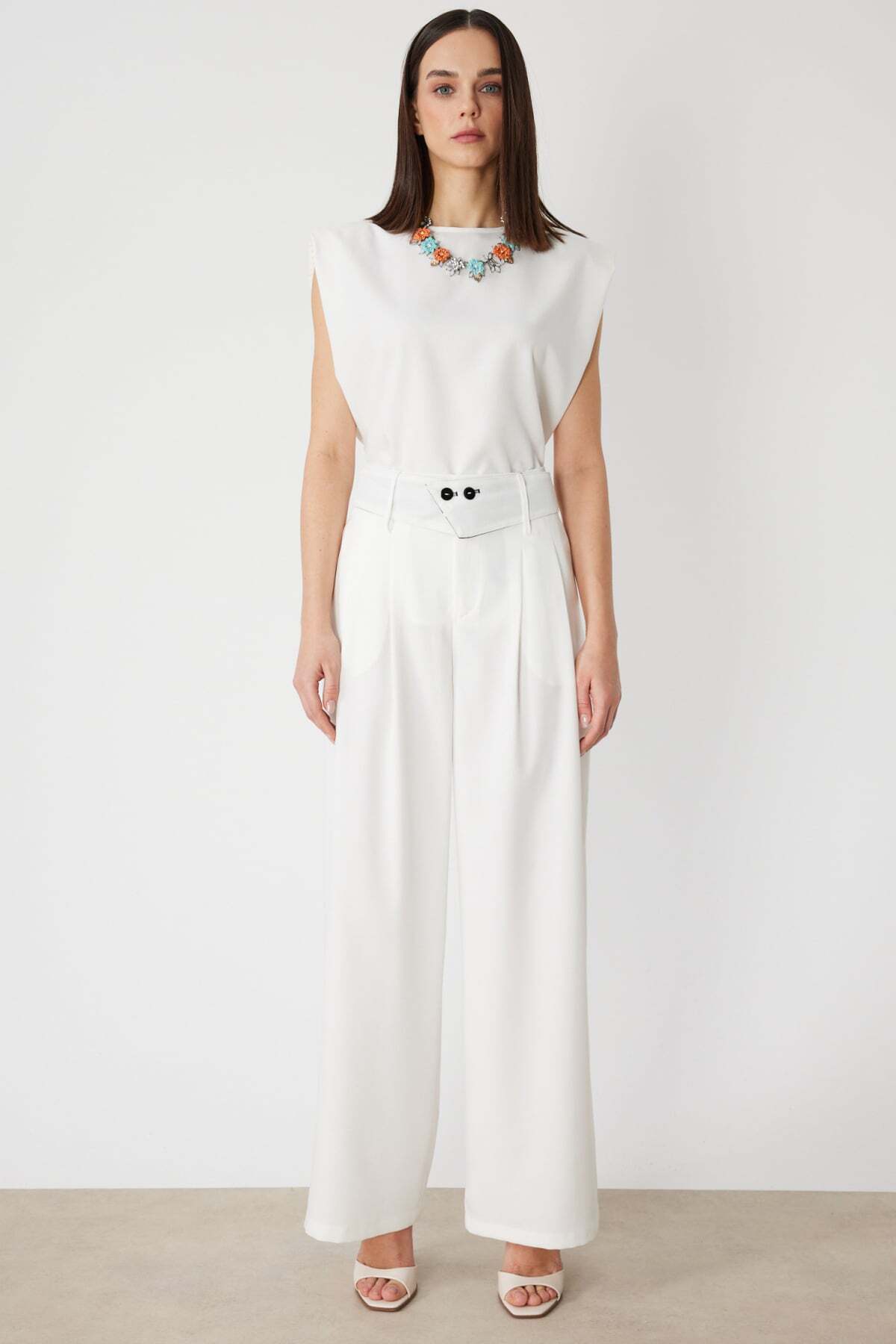 Belted Waist Pleated Pants