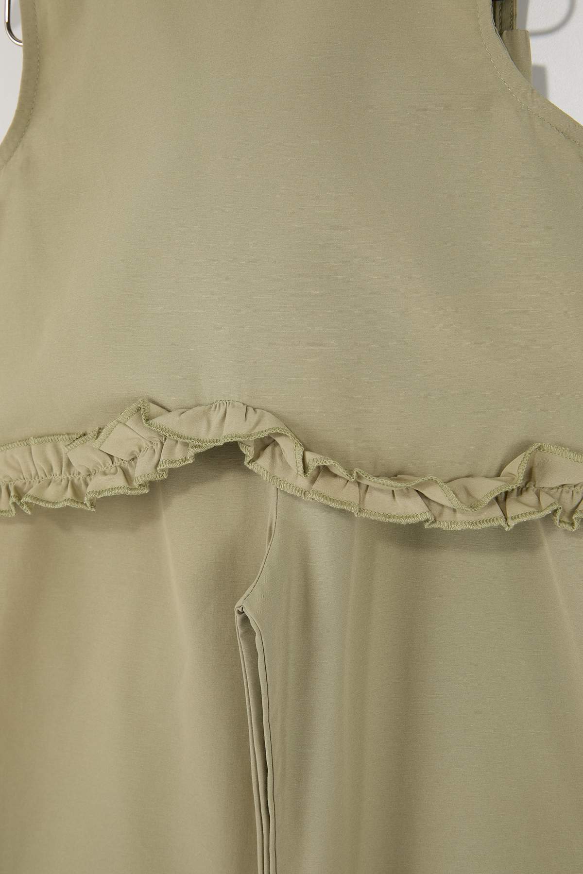 Trendyolmilla  Mint Fırfır Detaylı Kız Çocuk Düz Dokuma Bayramlık Alt - Üst Takım TKDSS26AU00021 - Görsel 4