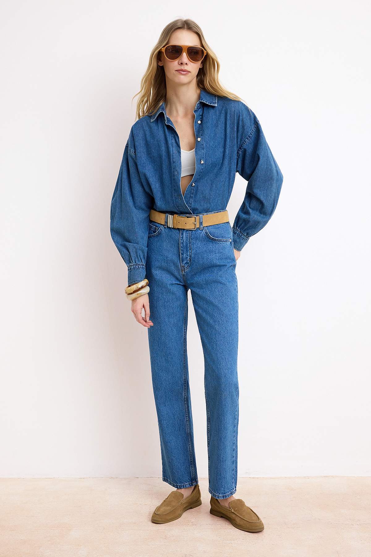 Trendyolmilla  Mavi Normal Bel 100% Pamuk Straight Düz Kesim Jeans TWOSS26JE00096 - Görsel 2