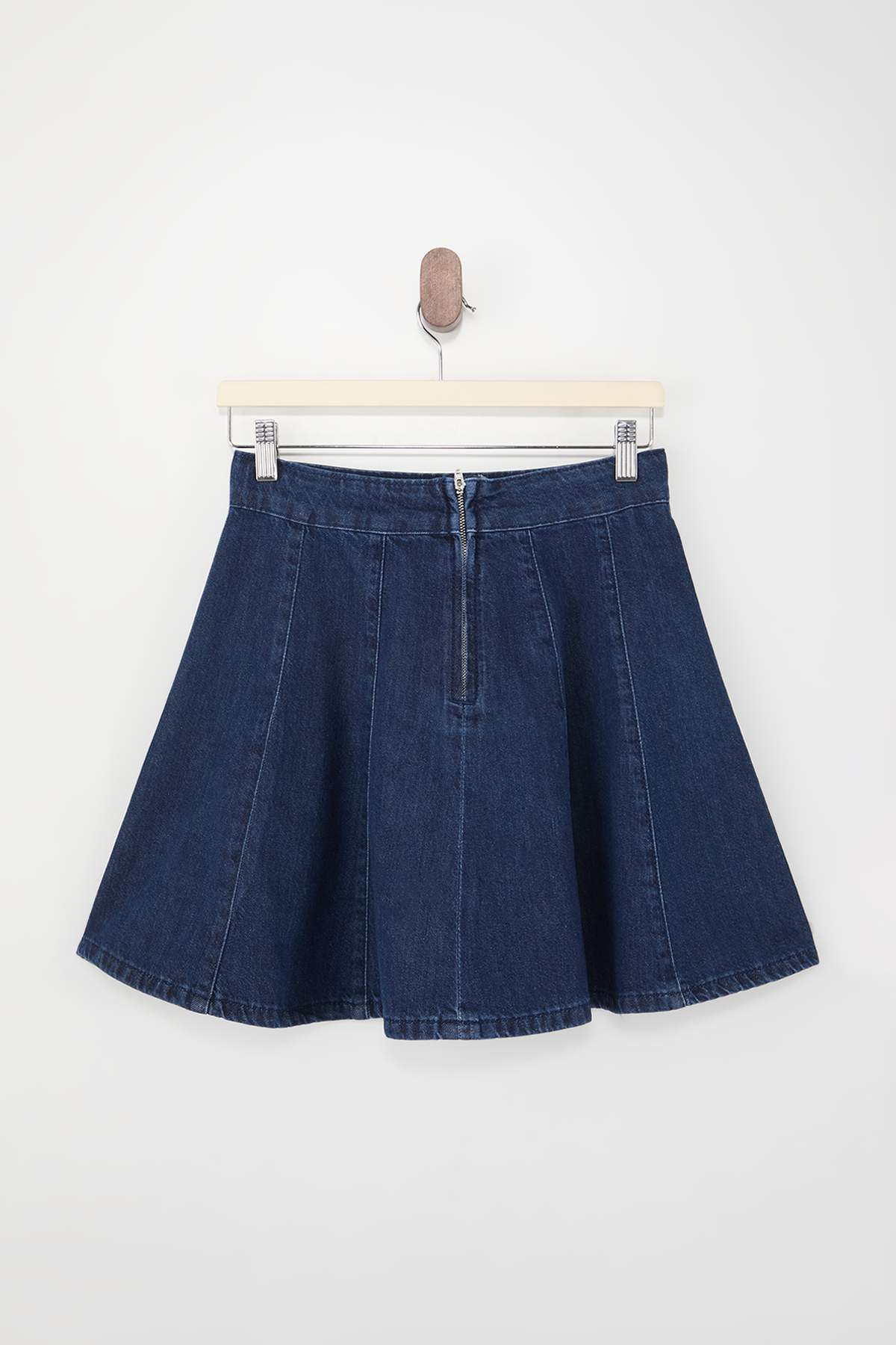 Trendyolmilla  Koyu Mavi Volanlı %100 Pamuk Mini Denim Etek TWOSS26ET00068 - Görsel 6