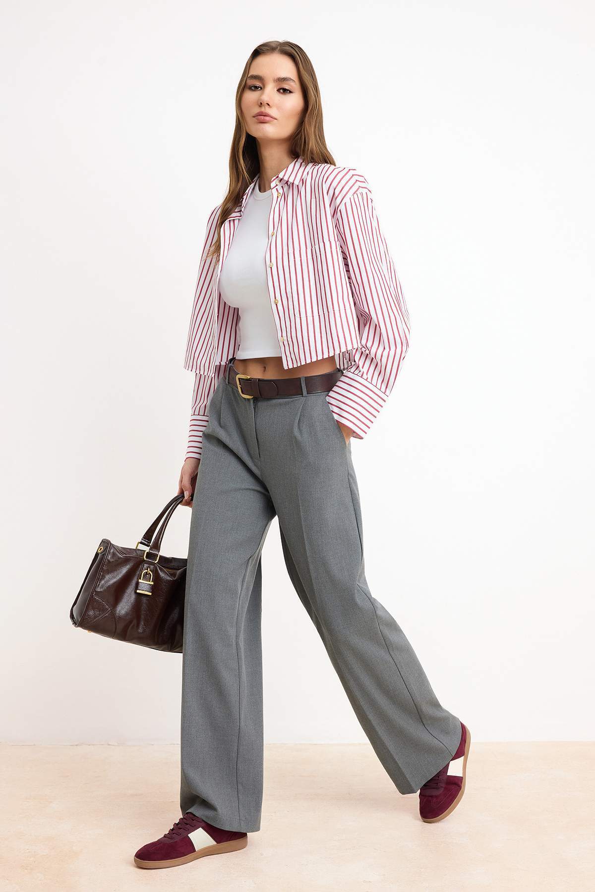 Trendyolmilla  Antrasit Palazzo/Extra Geniş Paça Dokuma Kumaş Pantolon TWOSS23PL00062 Palazzo