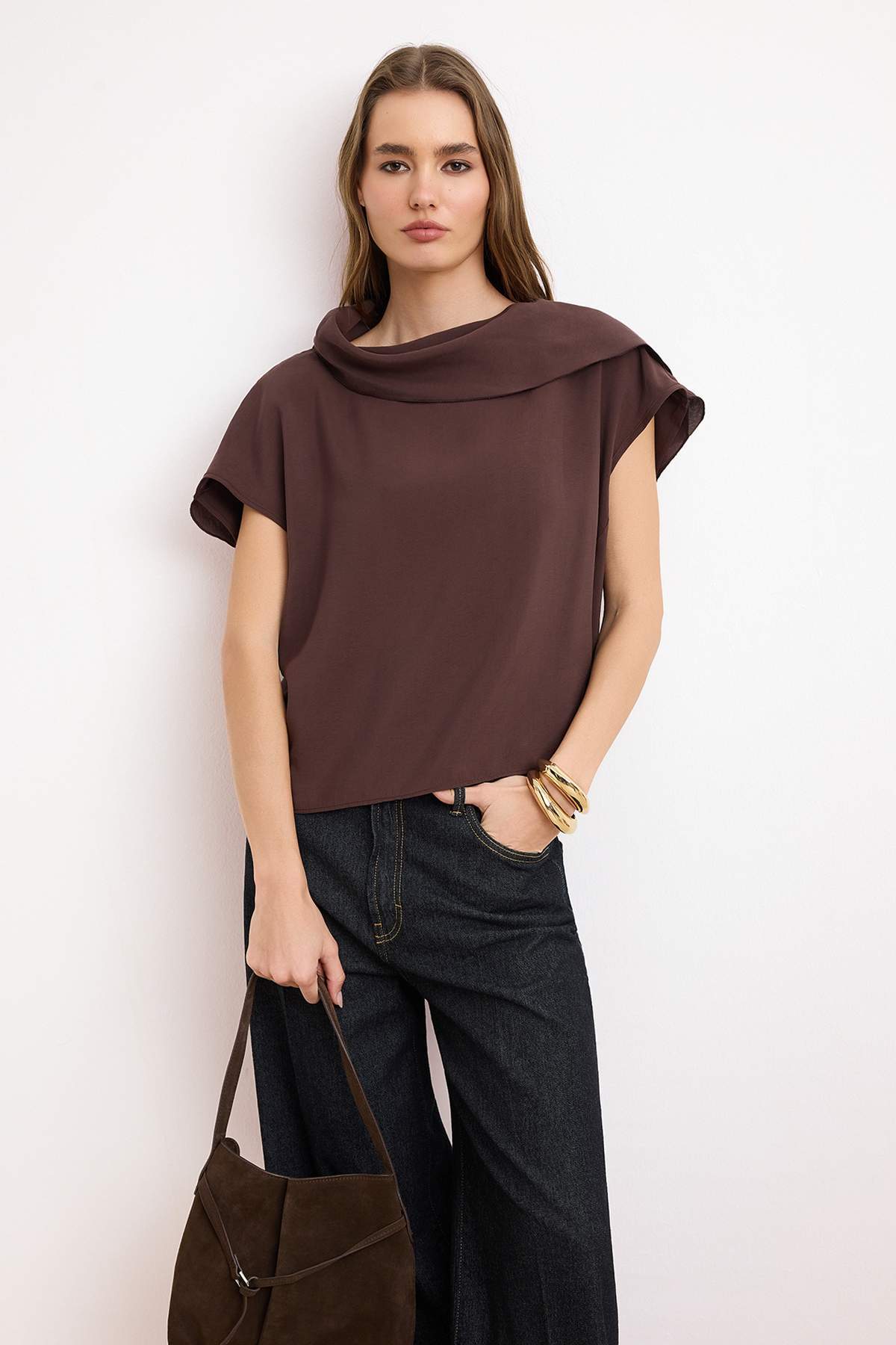 Trendyolmilla  Kahverengi Yaka Detaylı Dokuma Bluz TWOSS26BZ00326