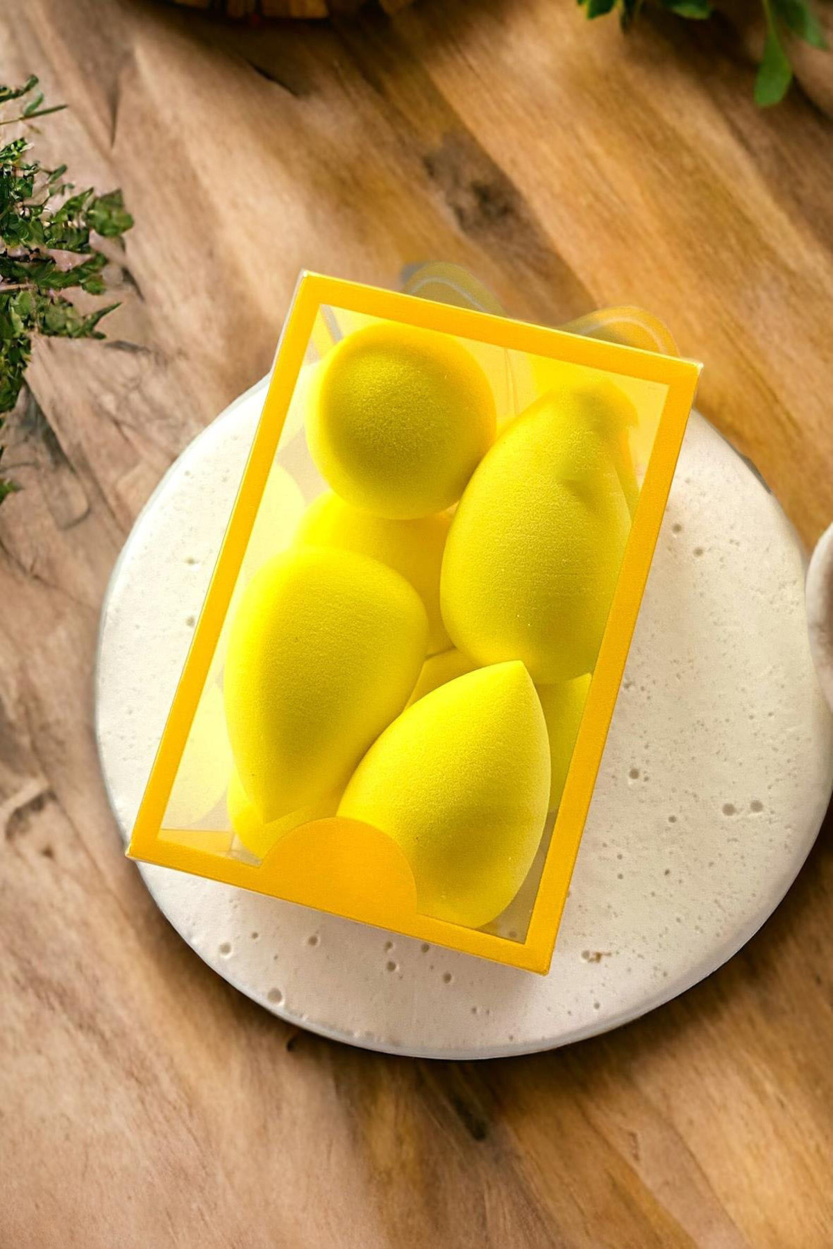Sarı Renk 8´li Pürüzsüz Dokulu Makyaj Süngeri Seti (Küçük Boy) — 8699100655412