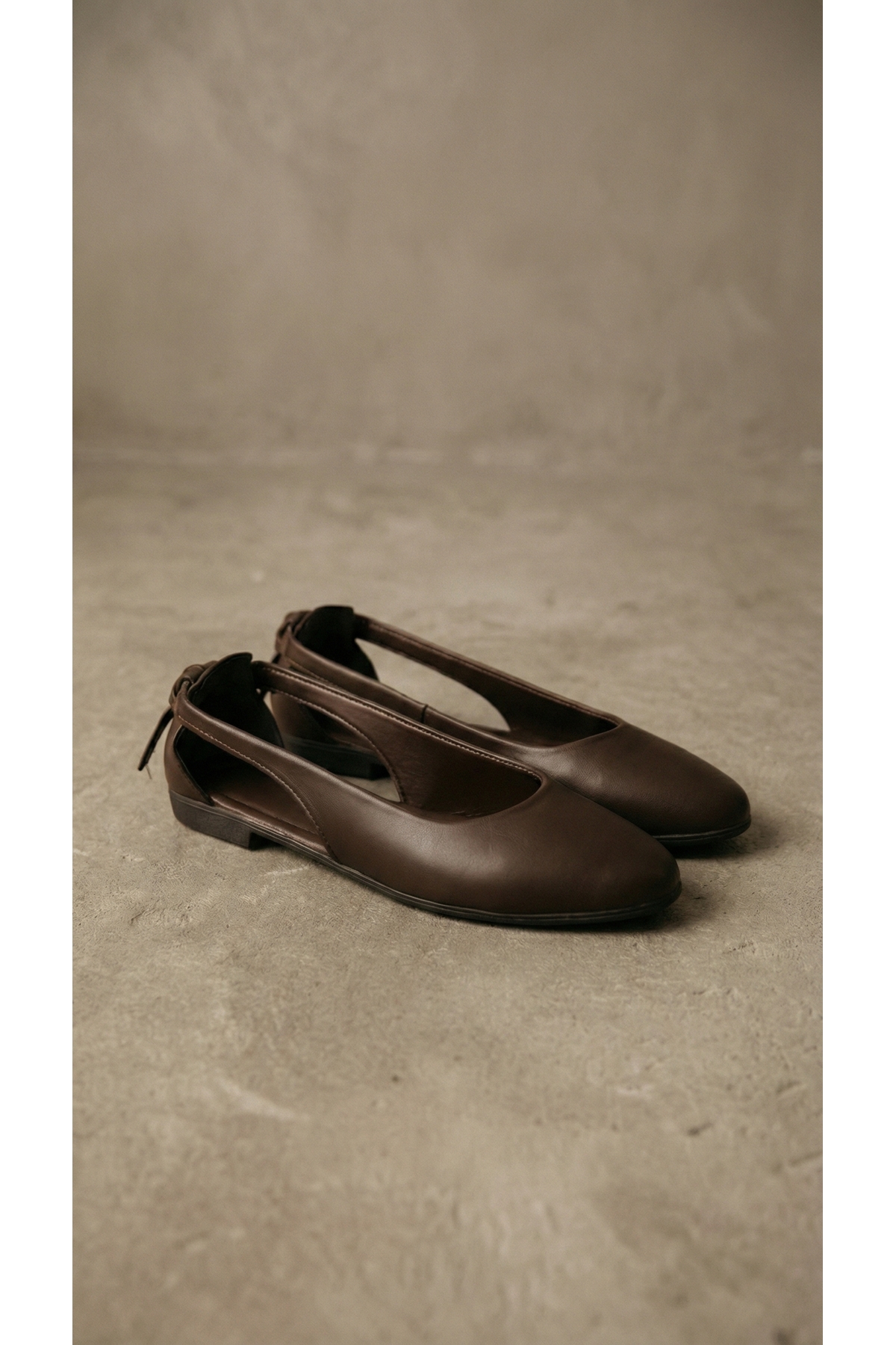 Beyond   Kadın Kahverengi Yanı Açık Fiyonklu Deri Babet 1.5cm BYNDİMJ01 - Görsel 6