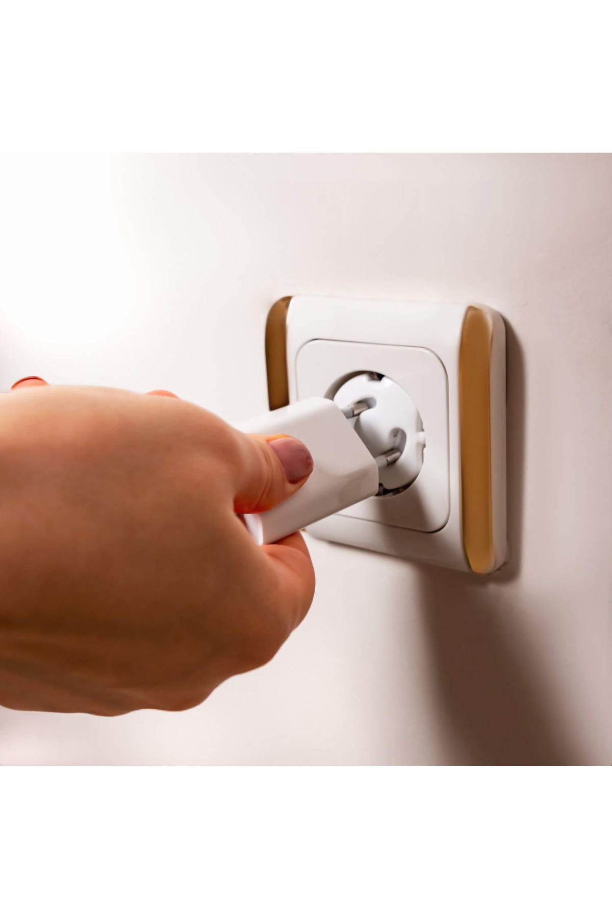 Hype Store İdeal Baby 12 Adet Priz Kapağı Çocuk Bebek Elektrik Güvenlik Koruyucu fotoğrafı 3 (önizleme)