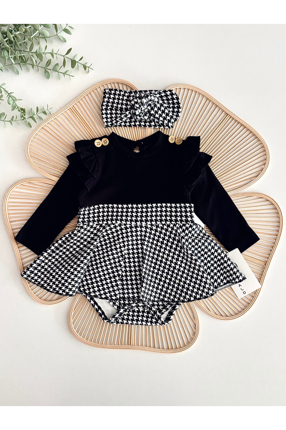 Jammybaby Kazayağı Desenli Elbise ve Bandana Set Omuz Fırfır Detaylı %100 Pamuk Kaşkorse Kız Bebek Takım fotoğrafı 2 (önizleme)