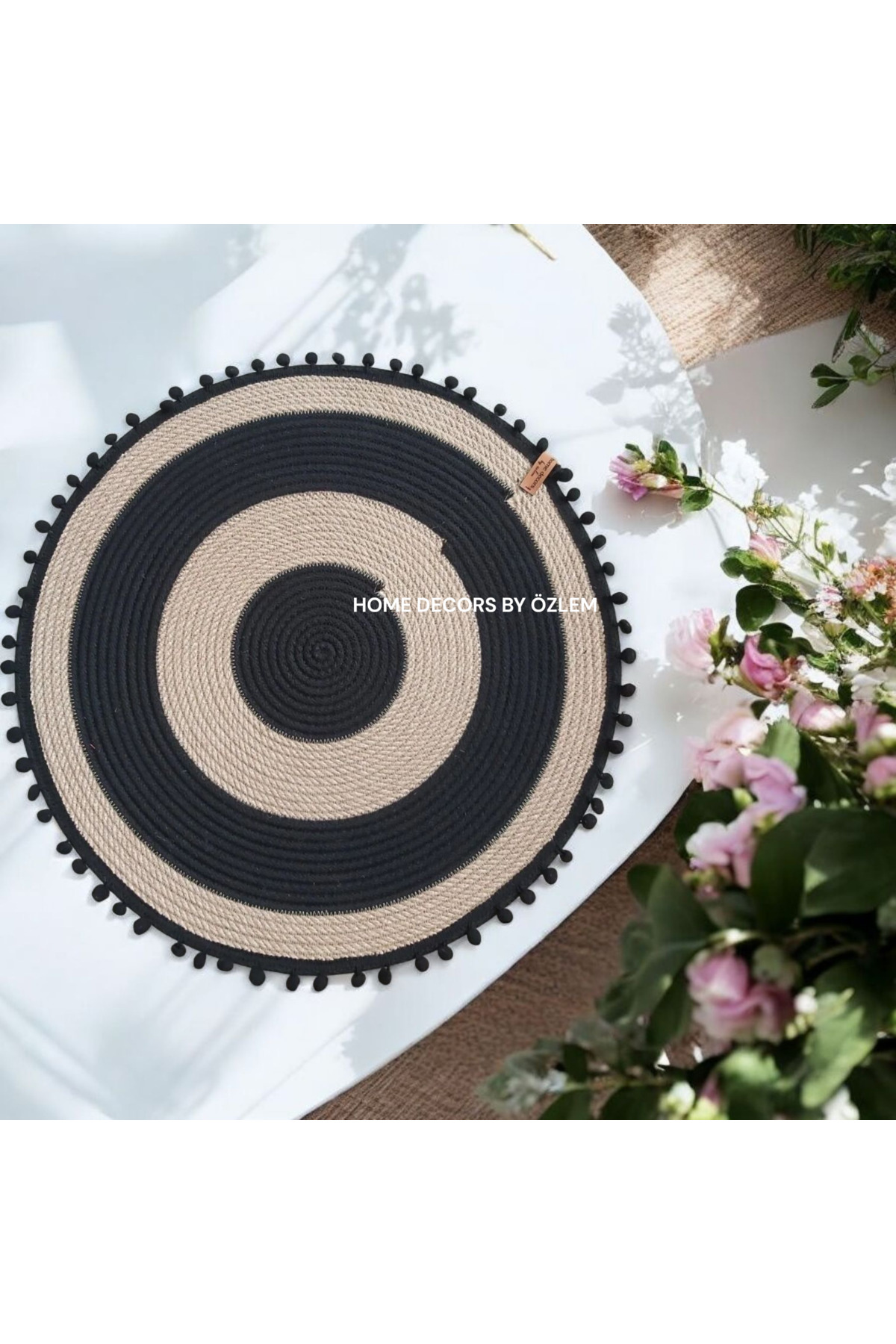 Decorative Cover Straw Cover Runner Tablecloth Kitchen Cover Coffee Table Console Cover Living Room Presentation Straw Black) - 50x50cm