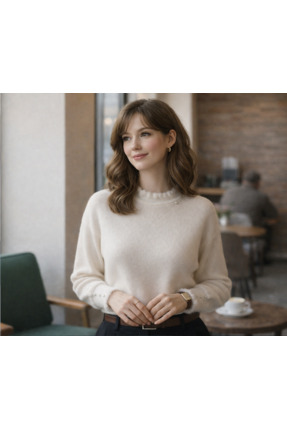 VARENZEA Kadın Triko Kazak Ekru İnci Detaylı Tüylü Balıkçı Yaka Rahat Kalıp