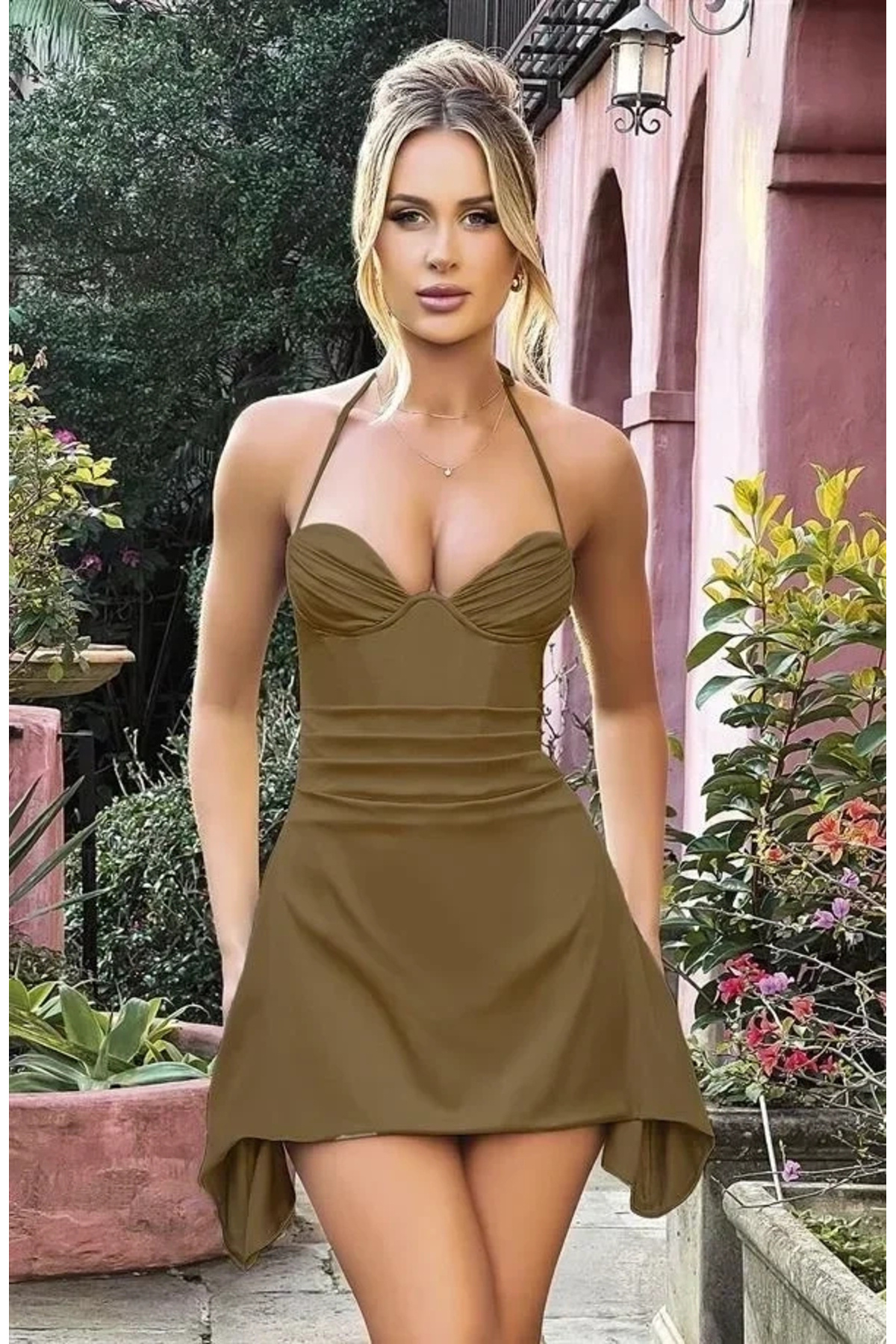 AMORA SECRET ÖZEL TASARIM ÖZEL TASARIM İNCE ASKILI BOYUNDAN BAĞLAMALI KOYU YEŞİL MİNİ SATEN GECELİK