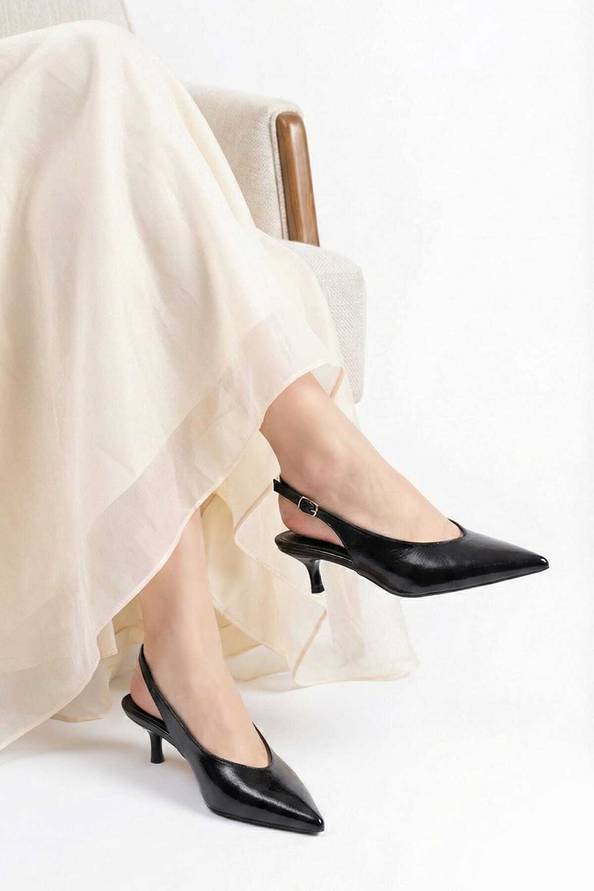 simplicity  Siyah Kırışık Rugan Kitten Topuklu Ayakkabı - Görsel 4