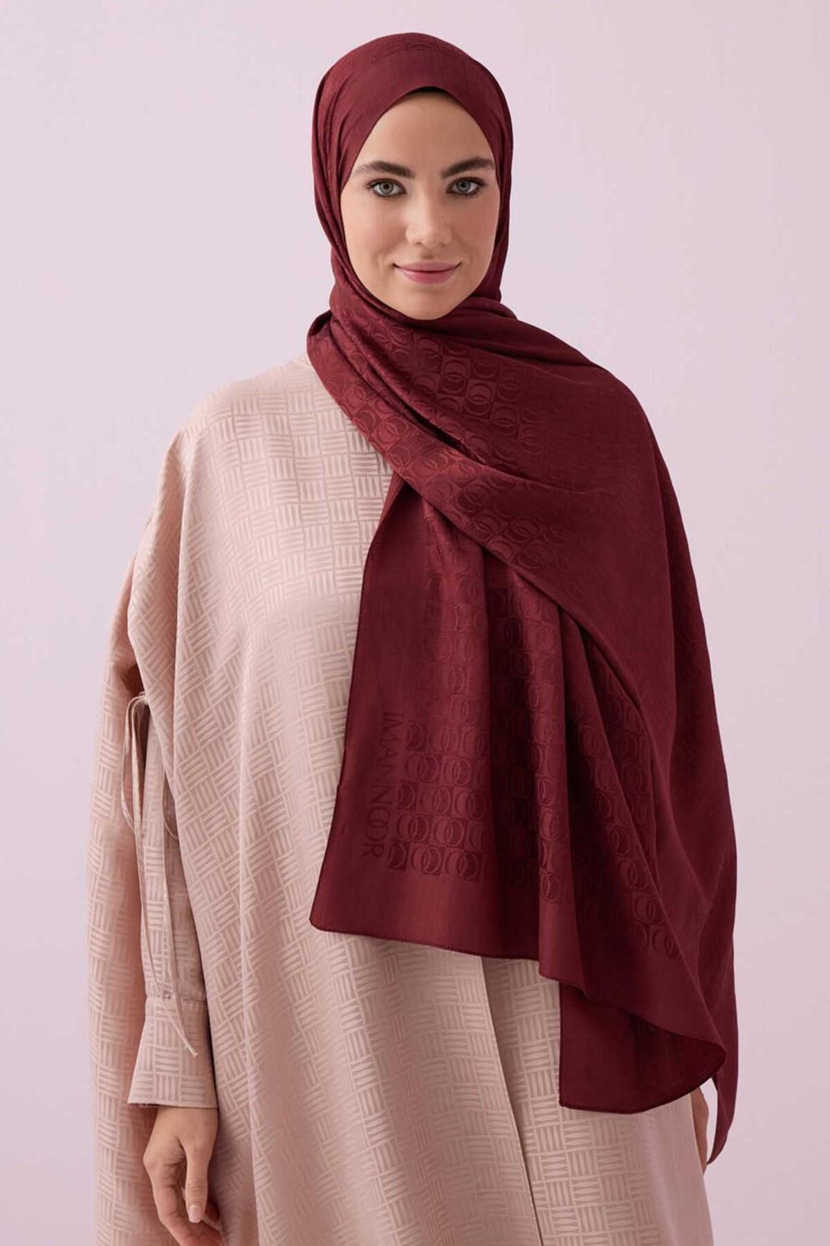 3029 Checkers Logo Shiny Jacquard Shawl 70x190