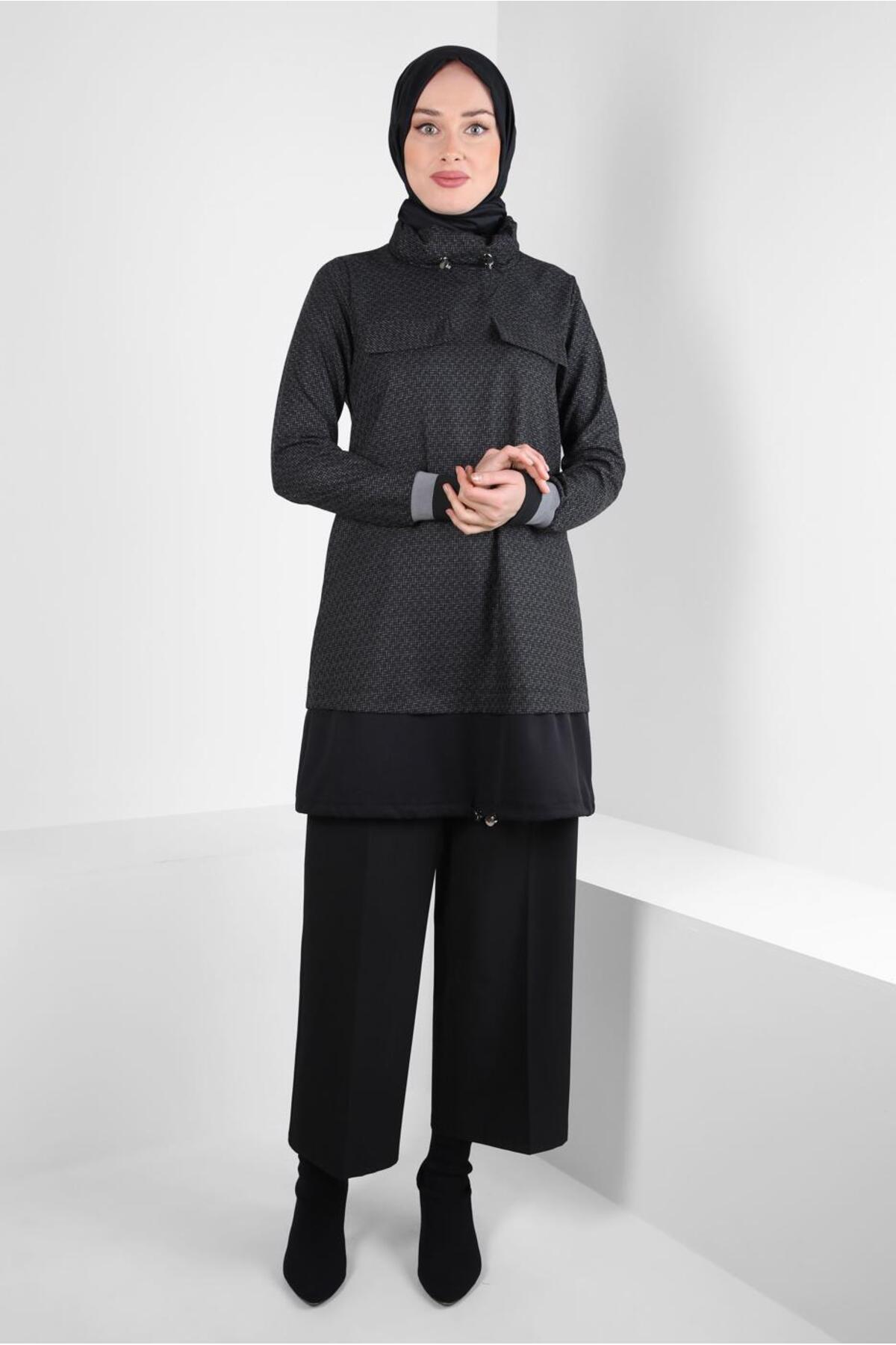 SHIRRED COLLAR TUNIC 44316