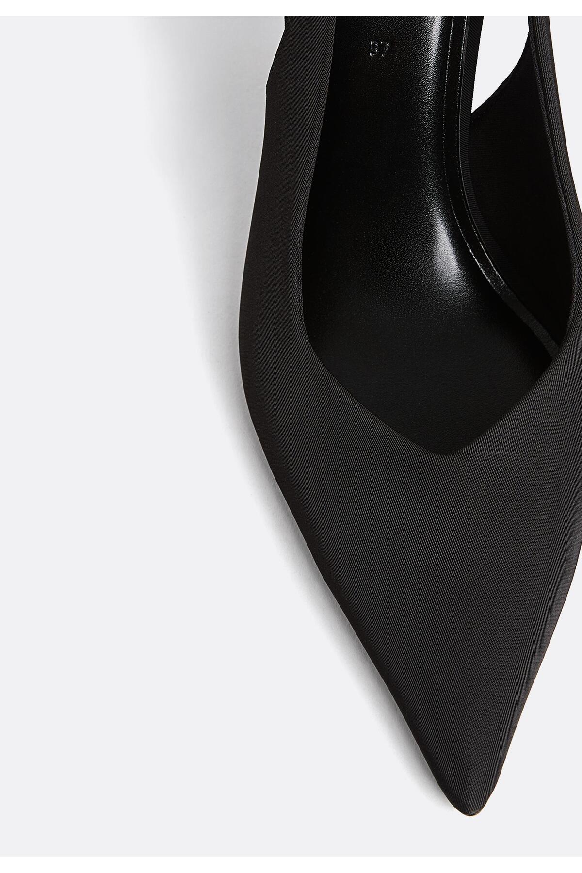 Stradivarius  Topuksuz temel ayakkabılar - Görsel 3