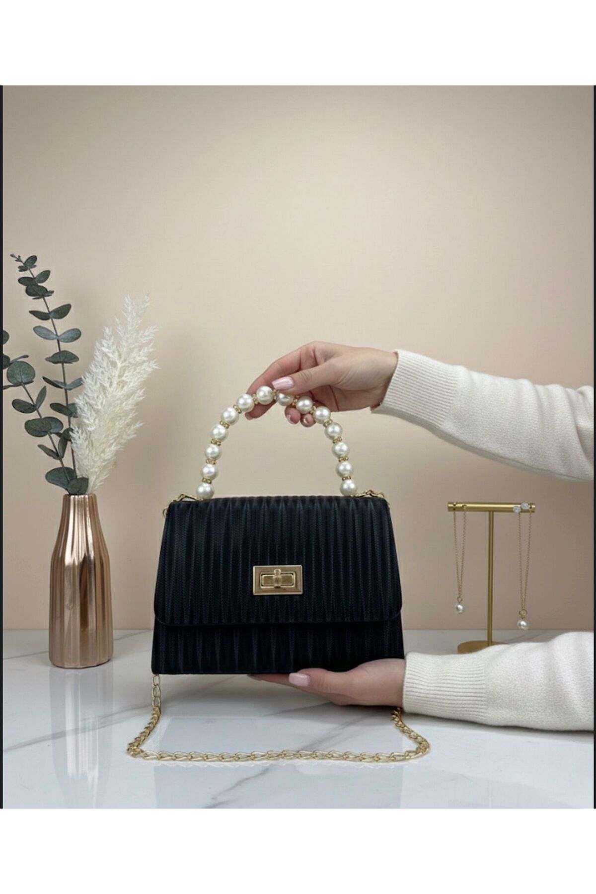 addy  Siyah Çizgili Desenli İncili Gold Zincir Askılı Portföy Omuz Ve El Çantası E18 B12