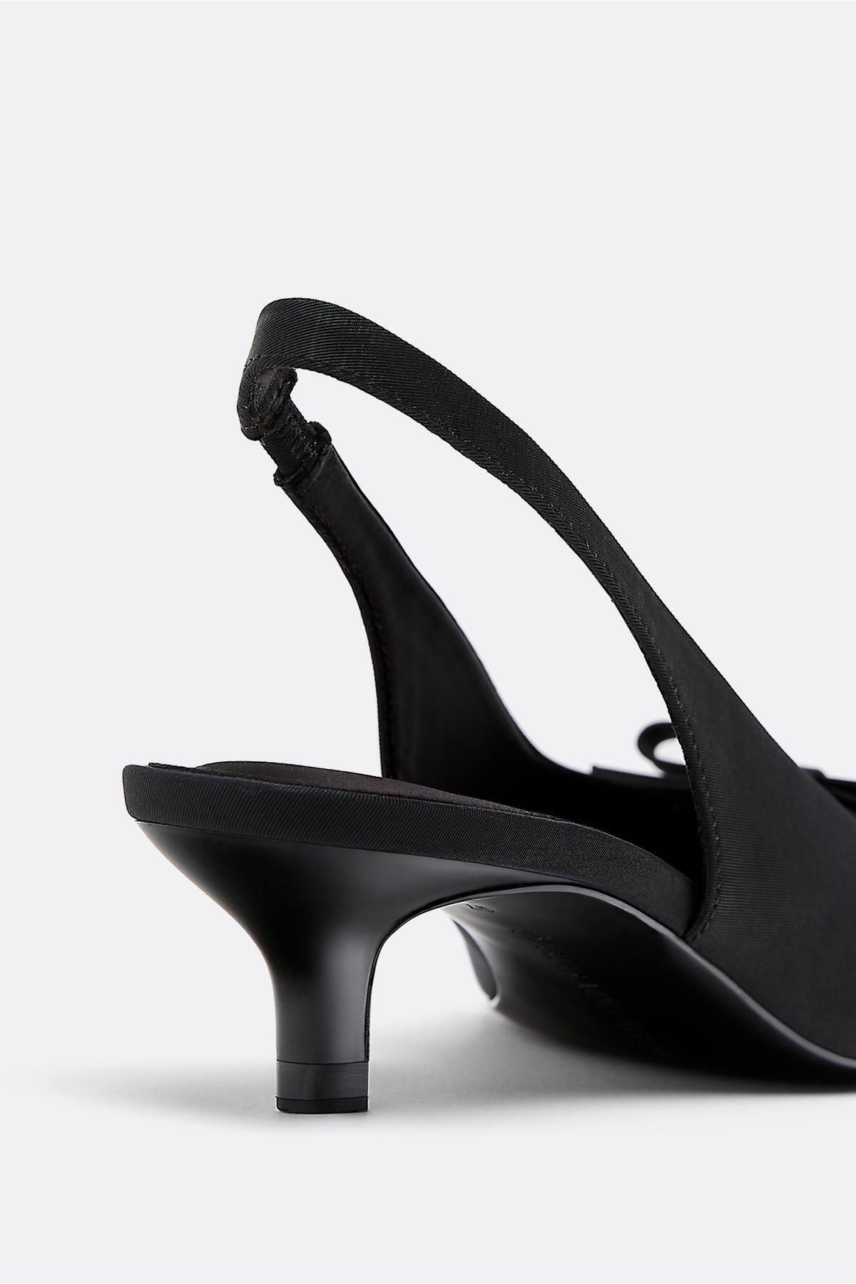 Stradivarius  Pencere detaylı kısa sivri topuklu ayakkabı - Görsel 3