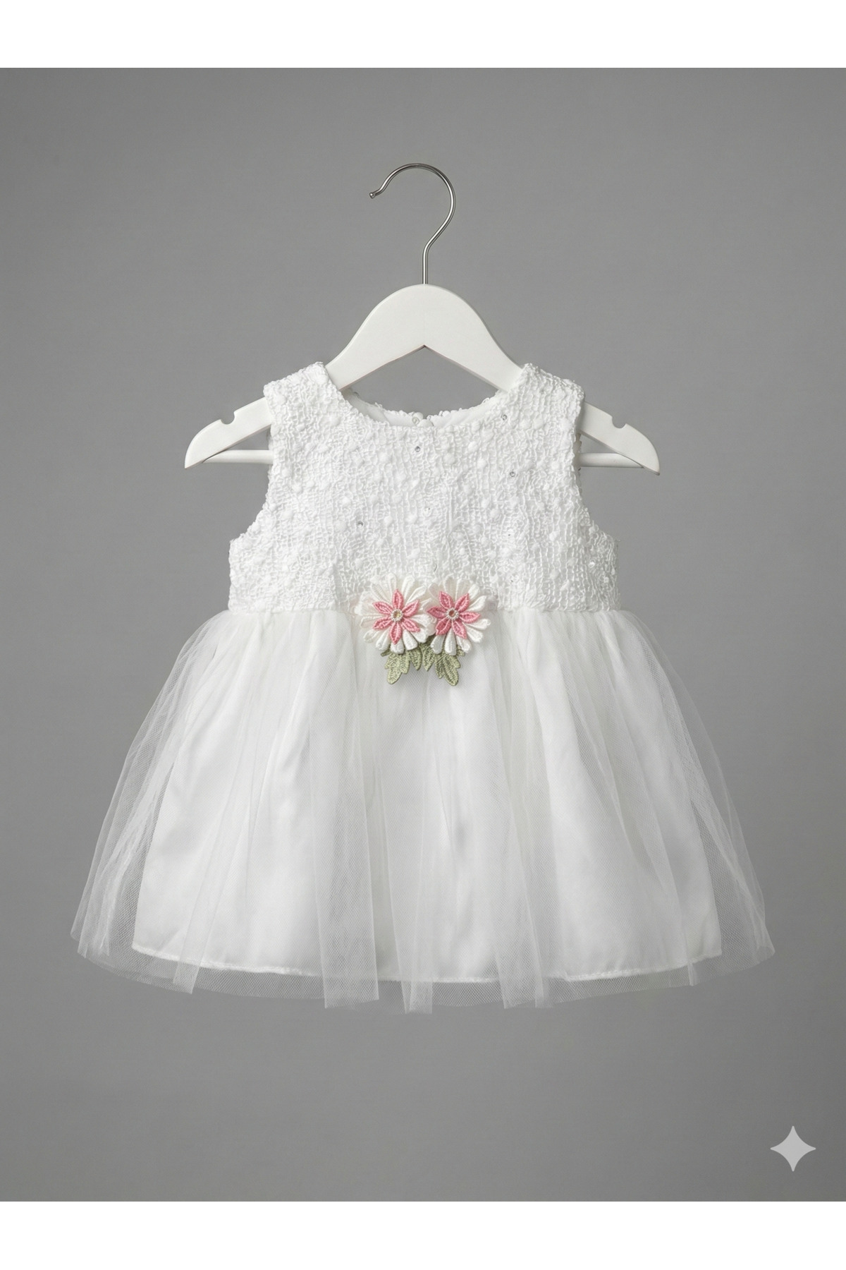 Momivi Kids Kız Bebek Beyaz Çiçek Detaylı Tüllü Elbise, Bandana ve Patik Ayakkabı Mevlüt Takımı 4'lü Set fotoğrafı 2 (önizleme)