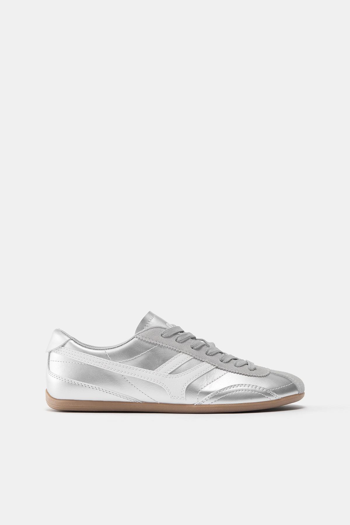 Metallic retro sneakers
