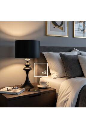 İki Yedi Konsept Oswald Siyah Modern Abajur Metal Gövdeli Şık Yatak Odası Sal...