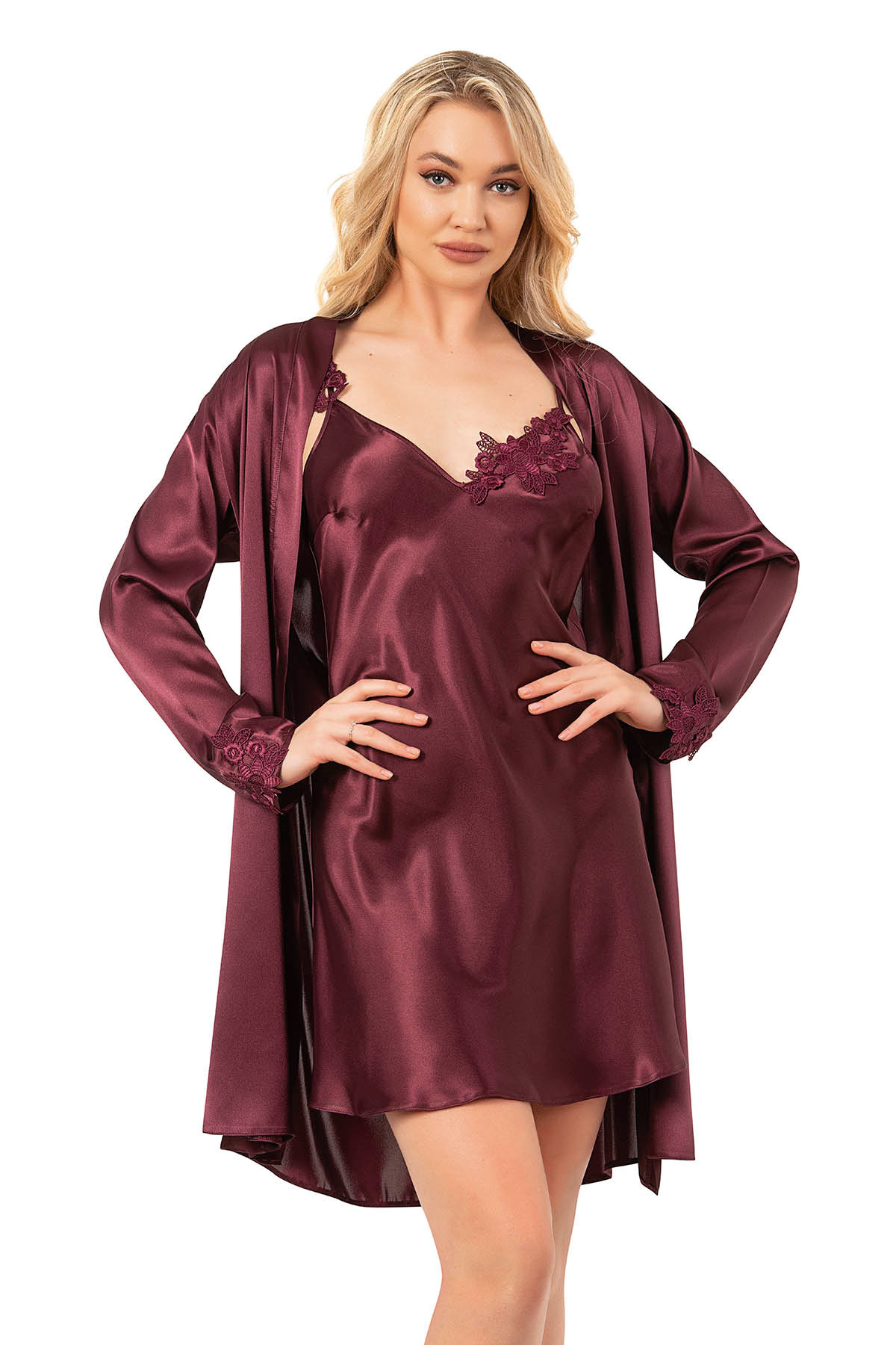 Kompedan Kadın Saten Dantel Detay Mini Gecelik Sabahlık Takım | Mürdüm 7807