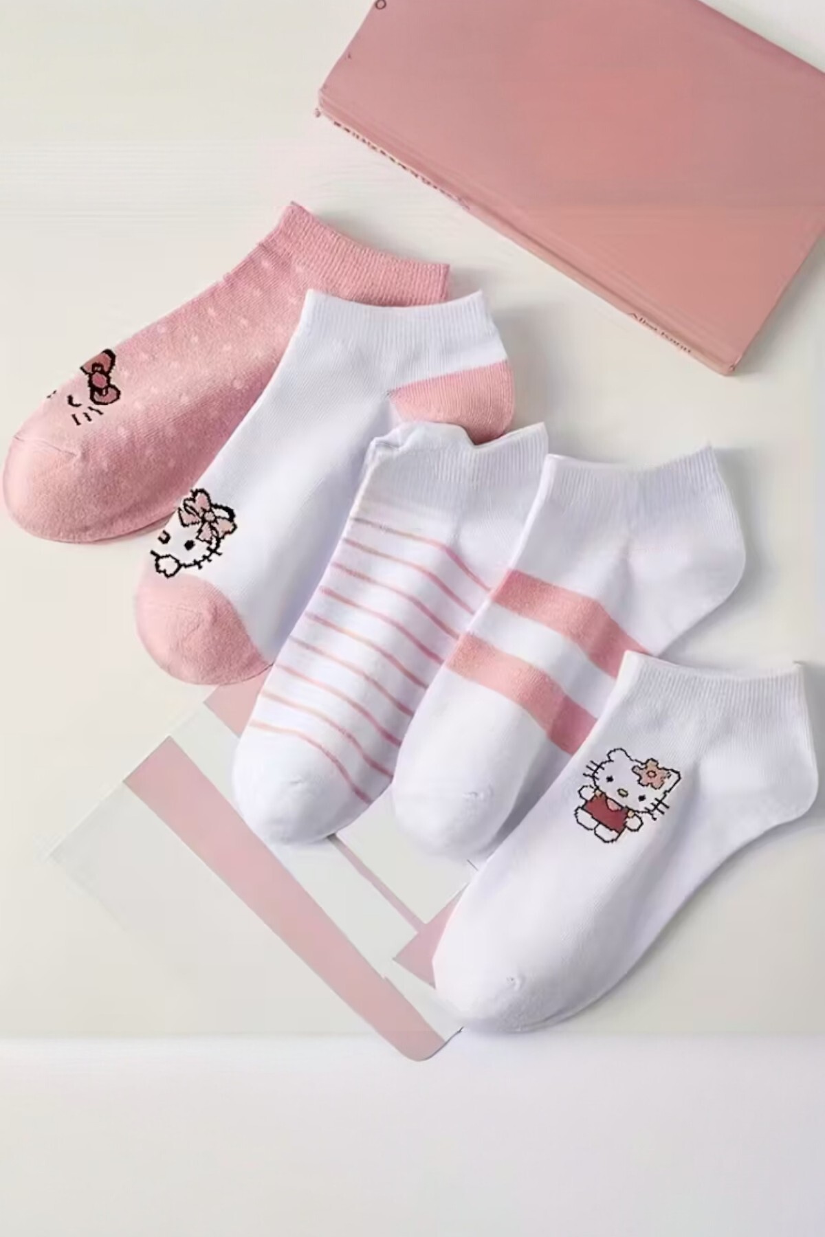 Hitit Socks Kadın 5 Çift Günlük Kullanıma Uygun Sevimli Kedi Desenli Görünmez Babet Çorap görsel 2